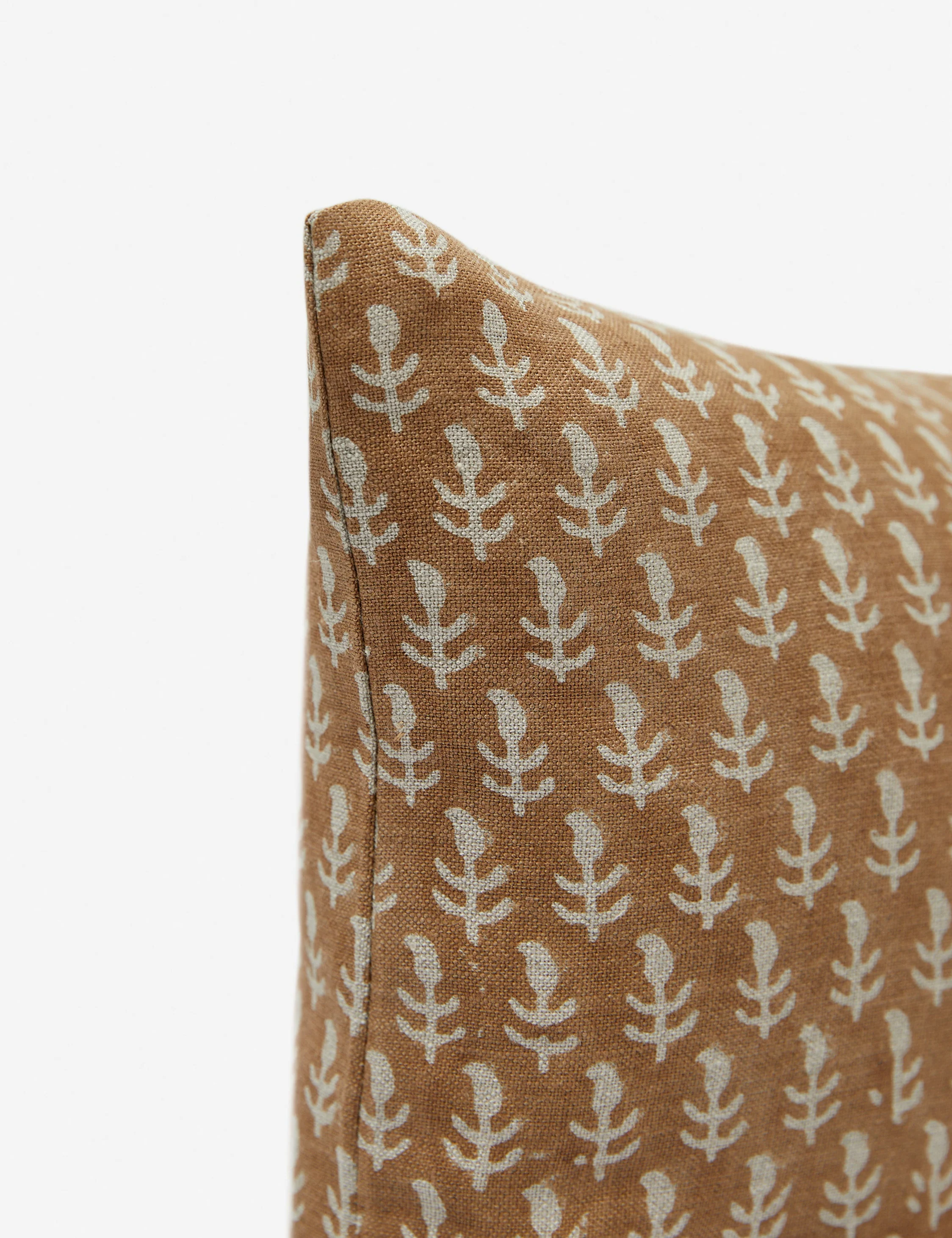 Agnes Linen Pillow - Image 16