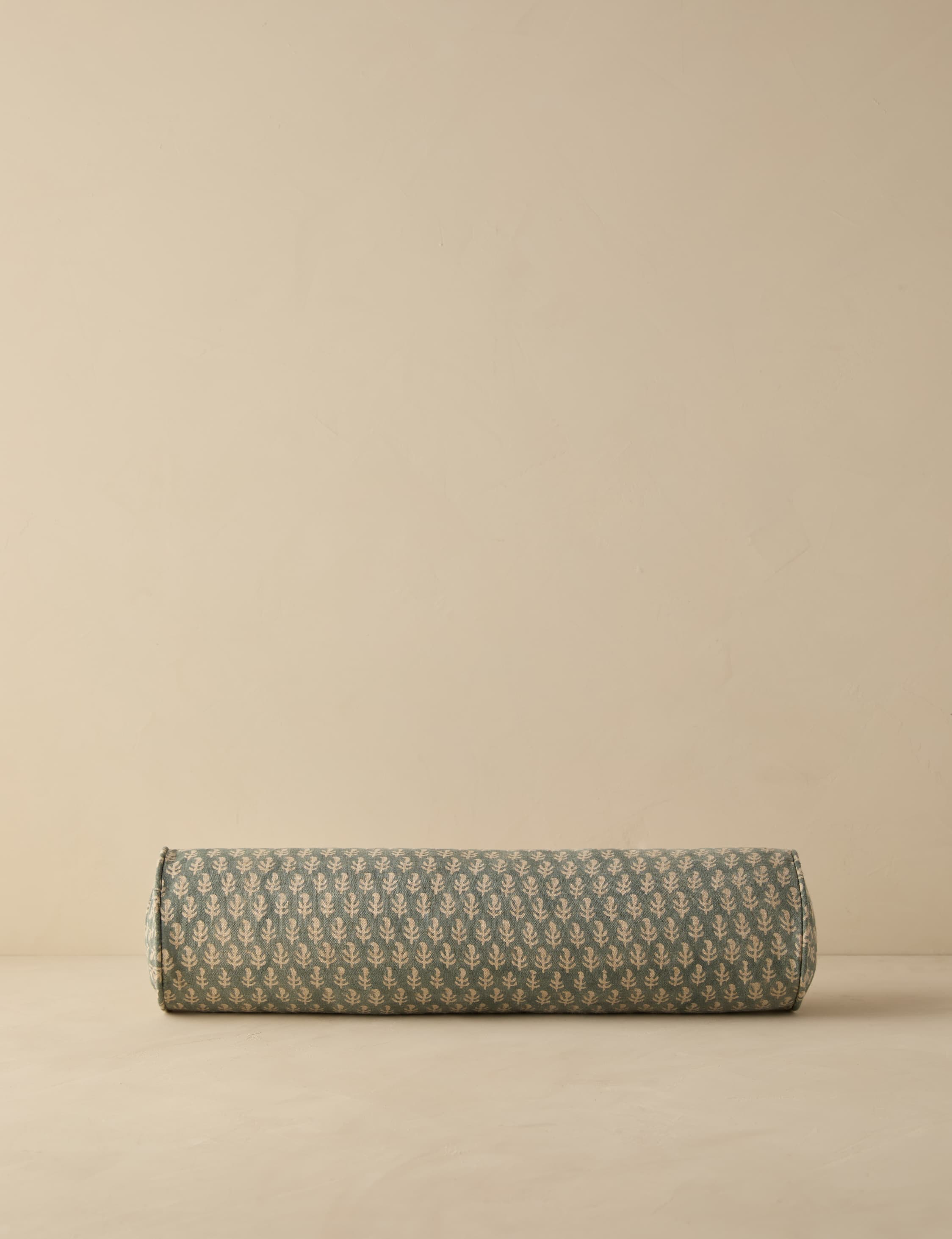 Agnes Linen Pillow - Image 20