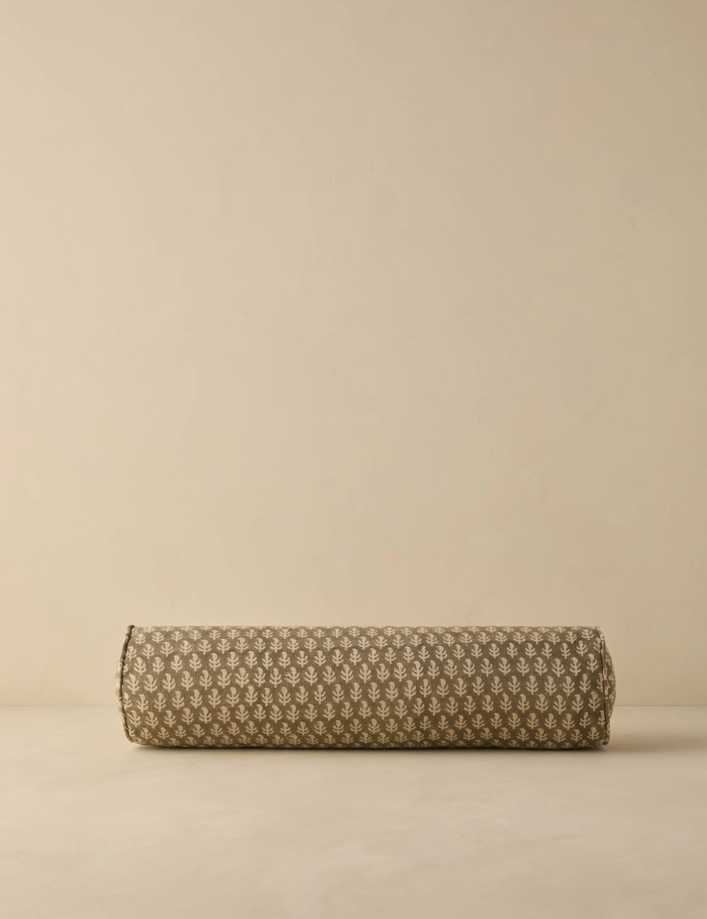 Agnes Linen Pillow - Image 28