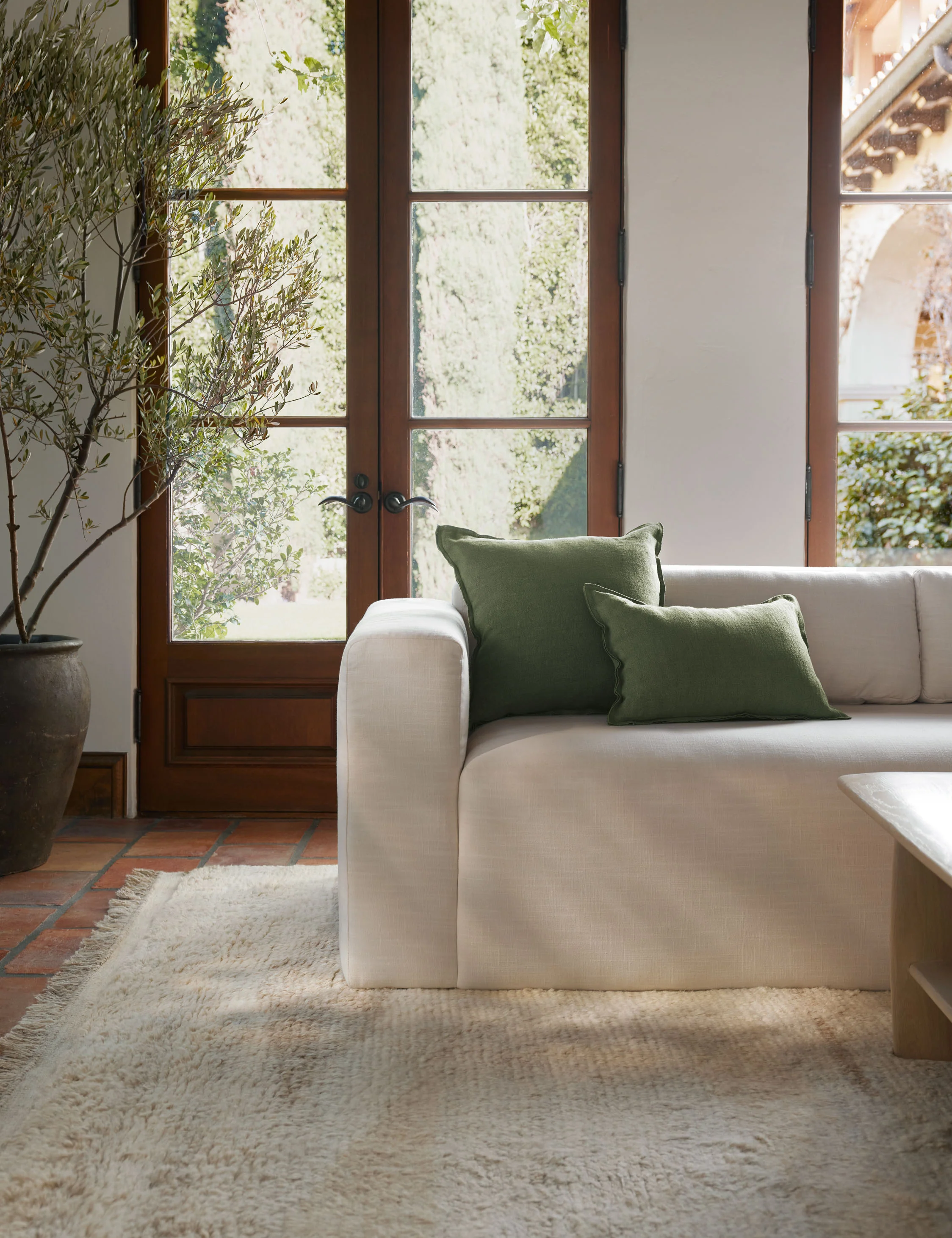 Arlo Linen Pillow - Image 117