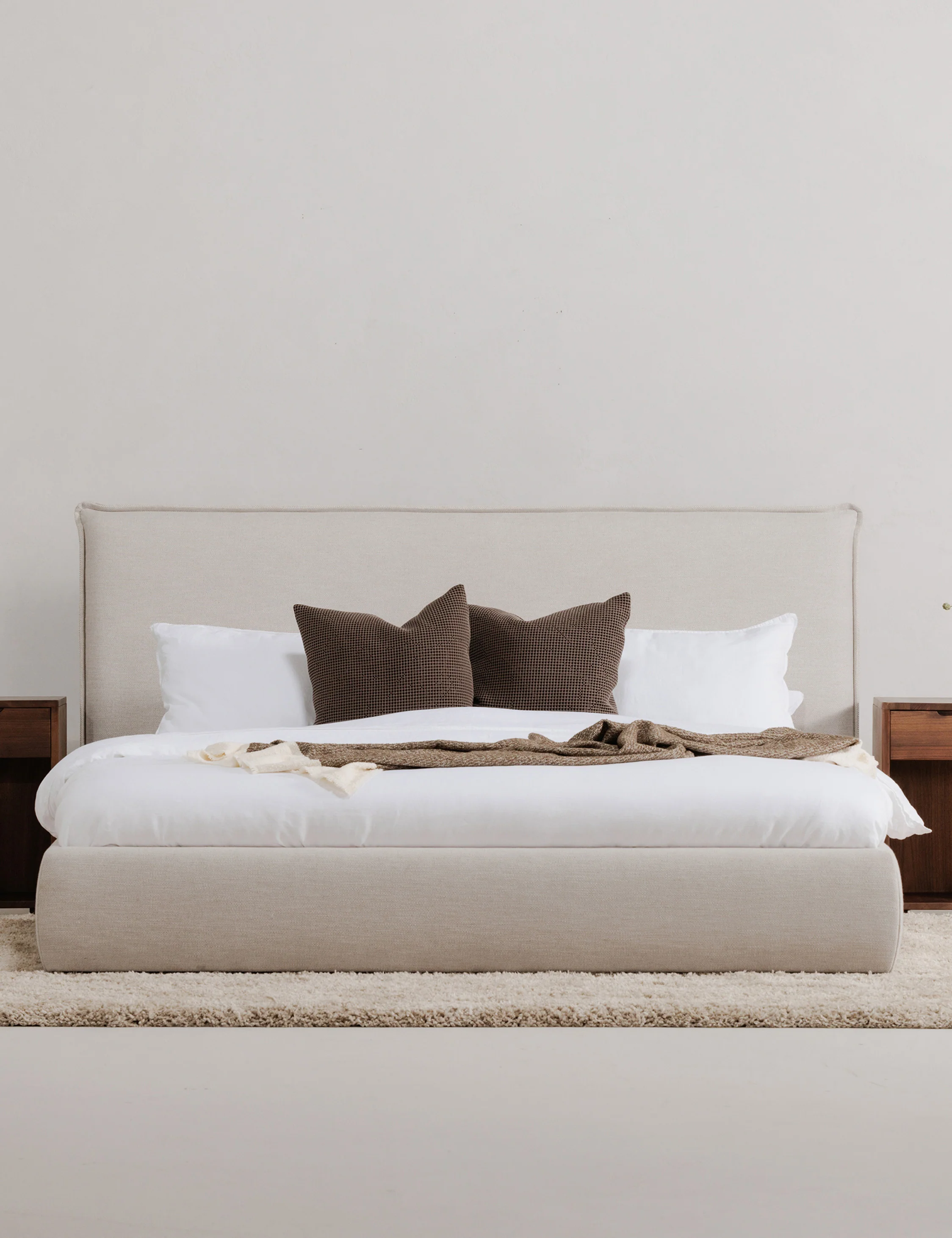Cambria Platform Bed - Image 2