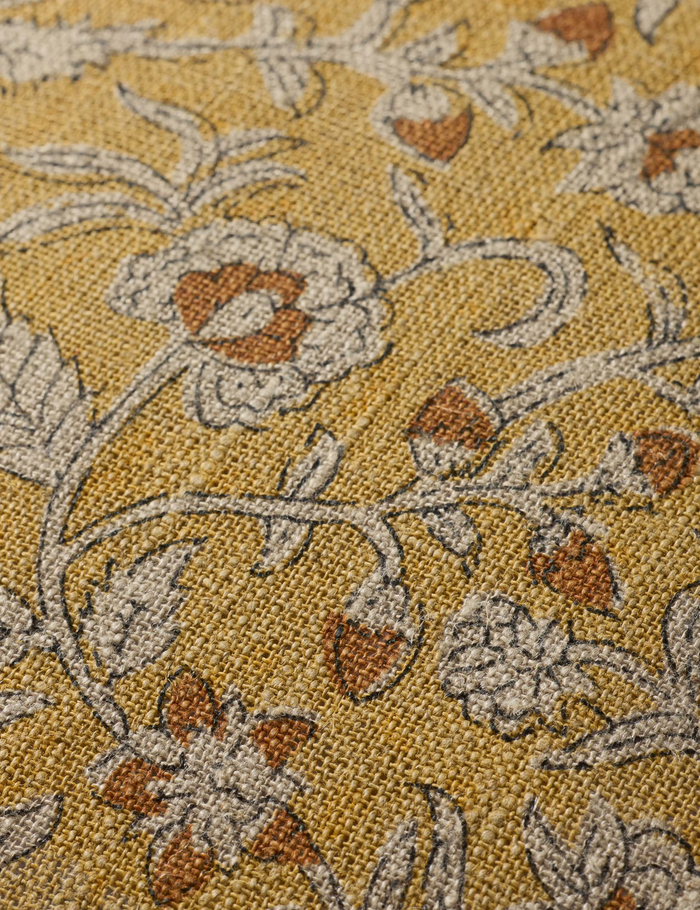 Carazo Linen Pillow - Image 3