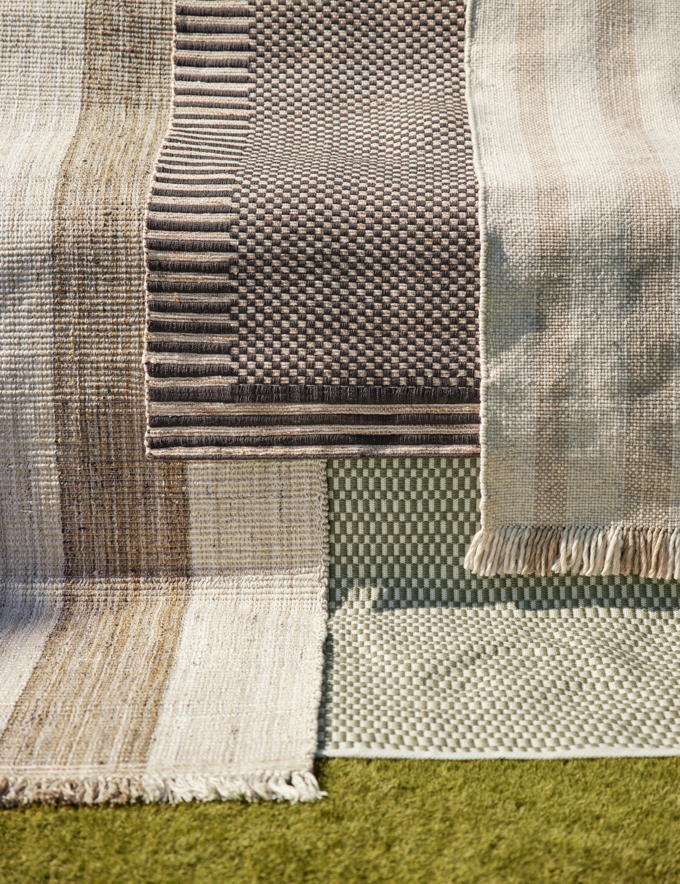 Croze Handwoven Indoor / Outdoor Rug - Image 7