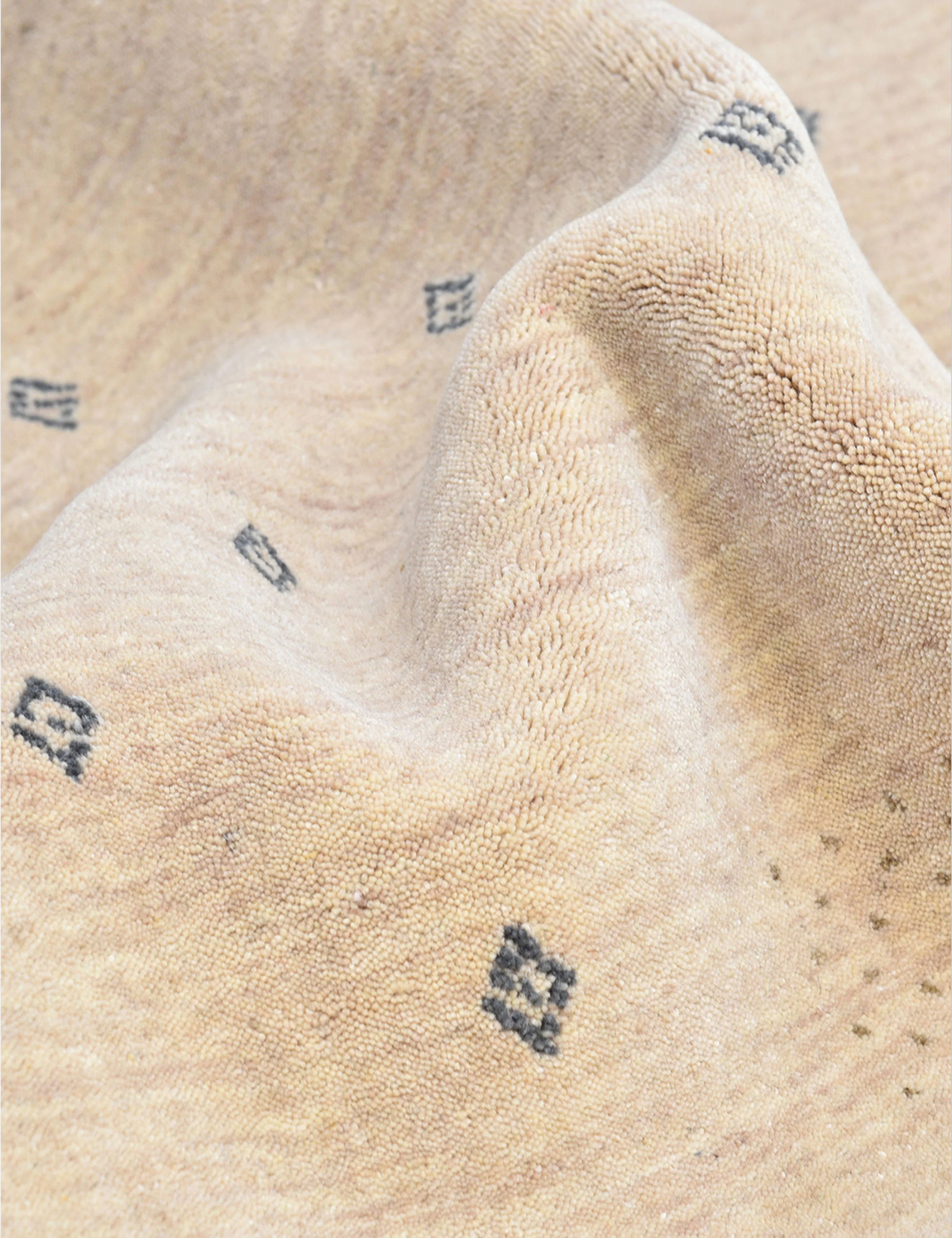 Cyrena Hand-Loomed Wool Rug - Image 18