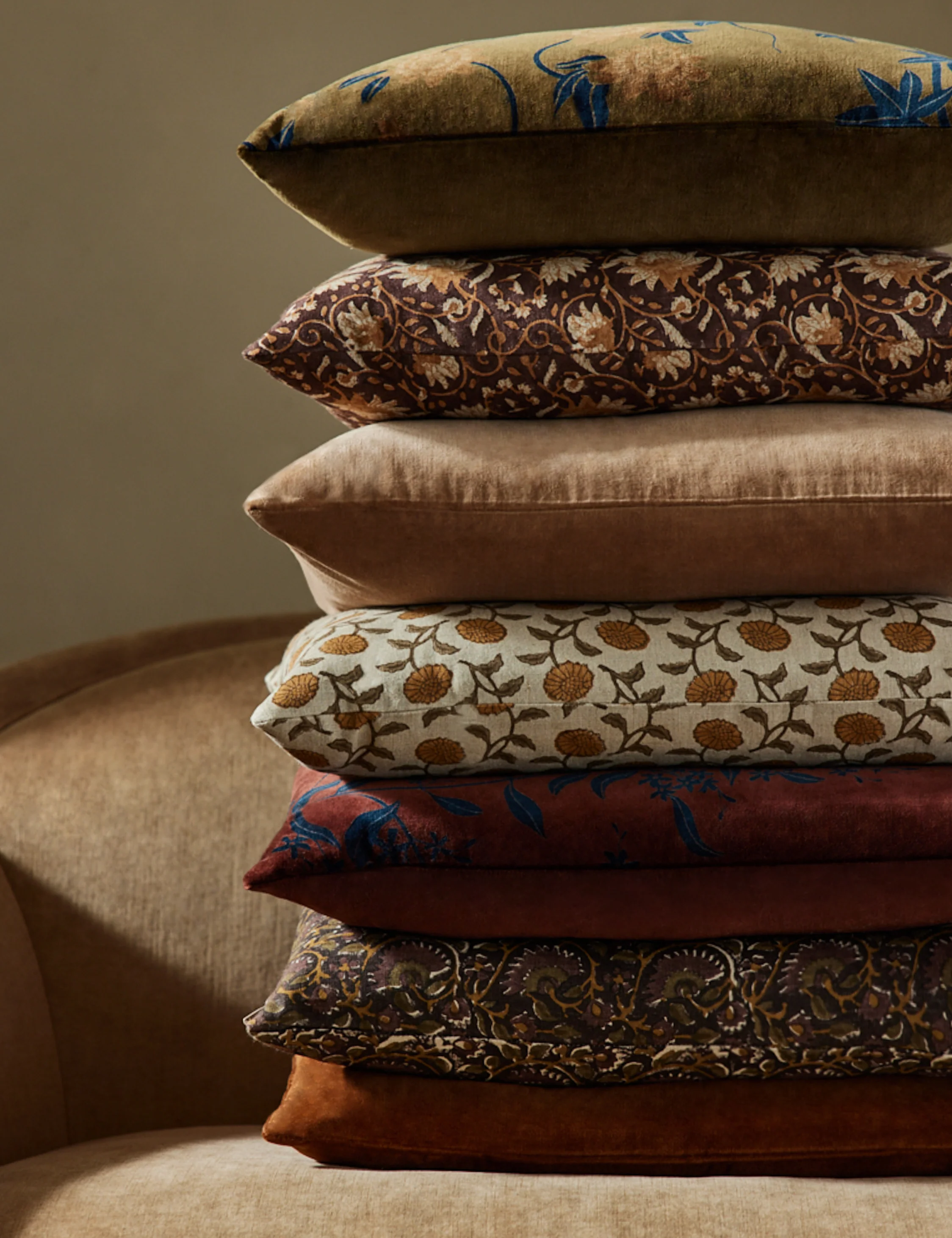 Dori Linen Pillow - Image 8