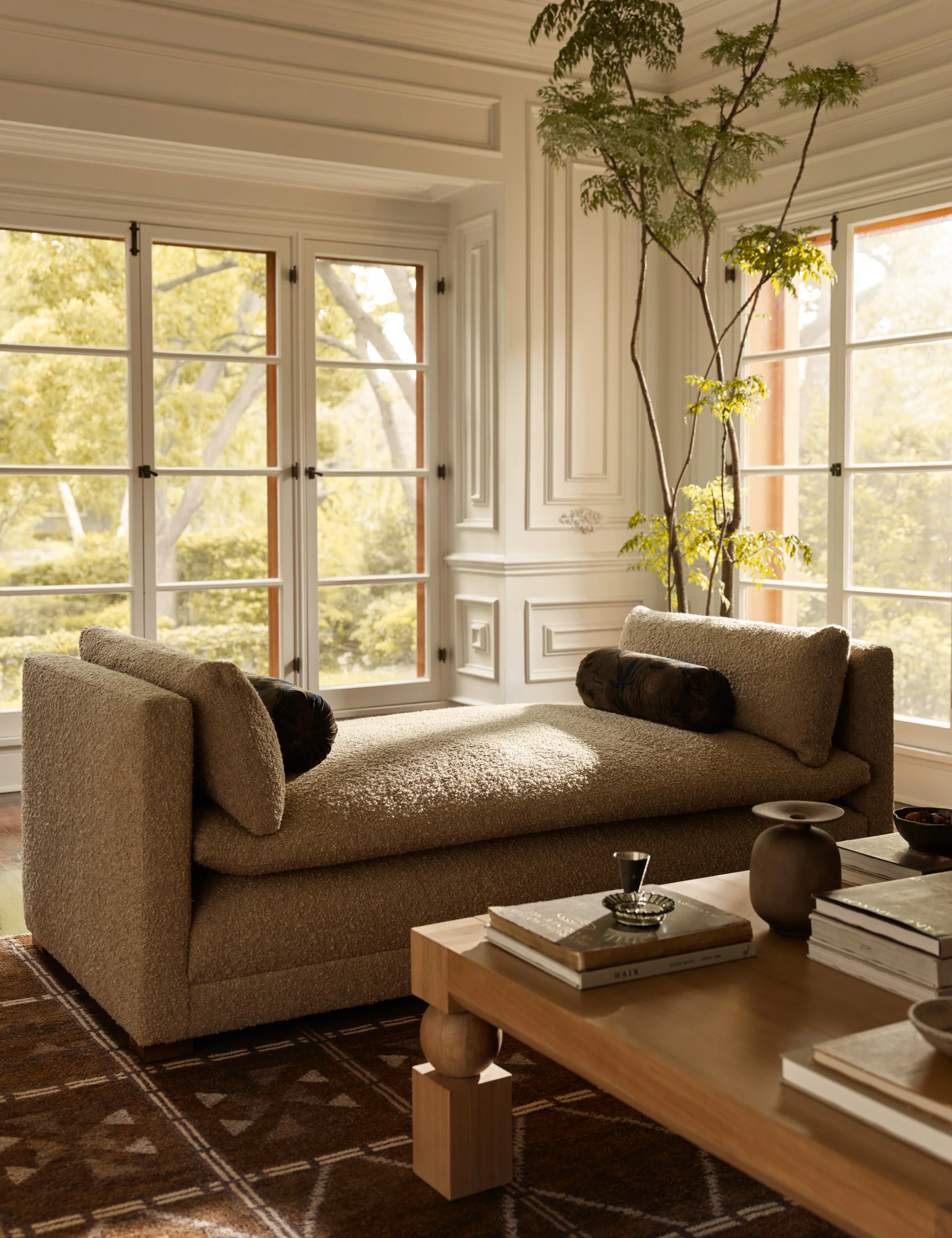 Elvie Chaise