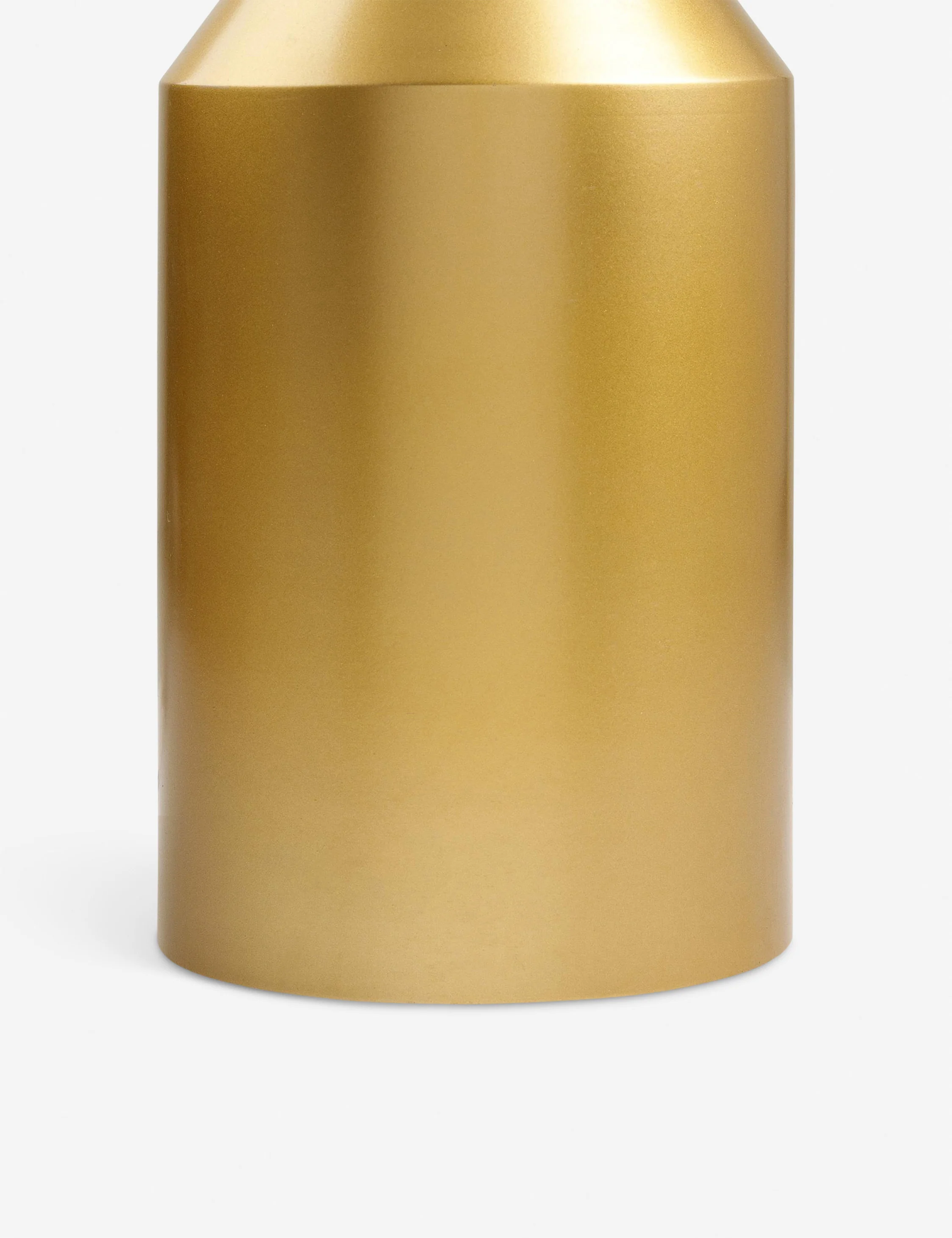 Ezri Table Lamp - Image 11