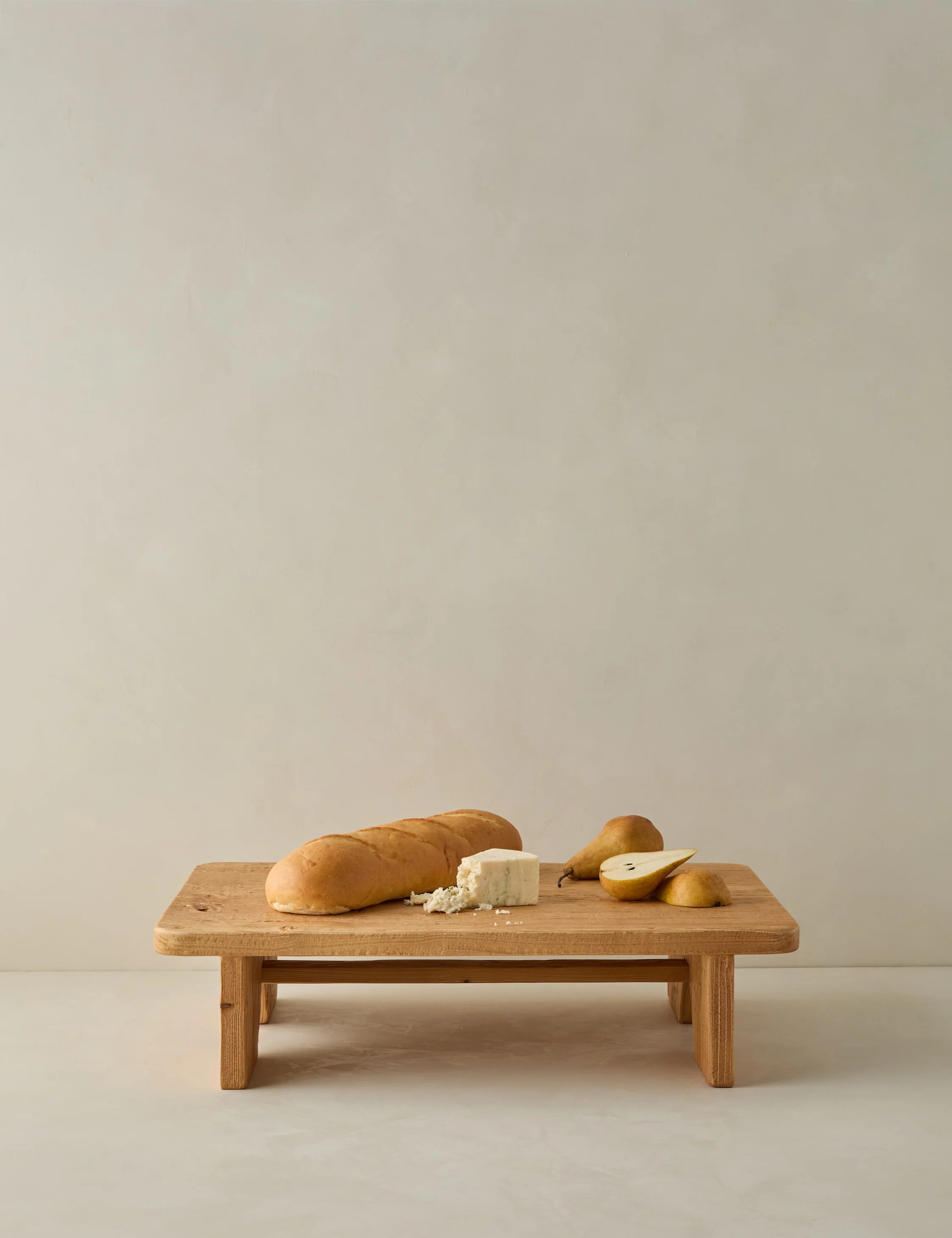 Footed Grazing Board by etúHOME - Image 7