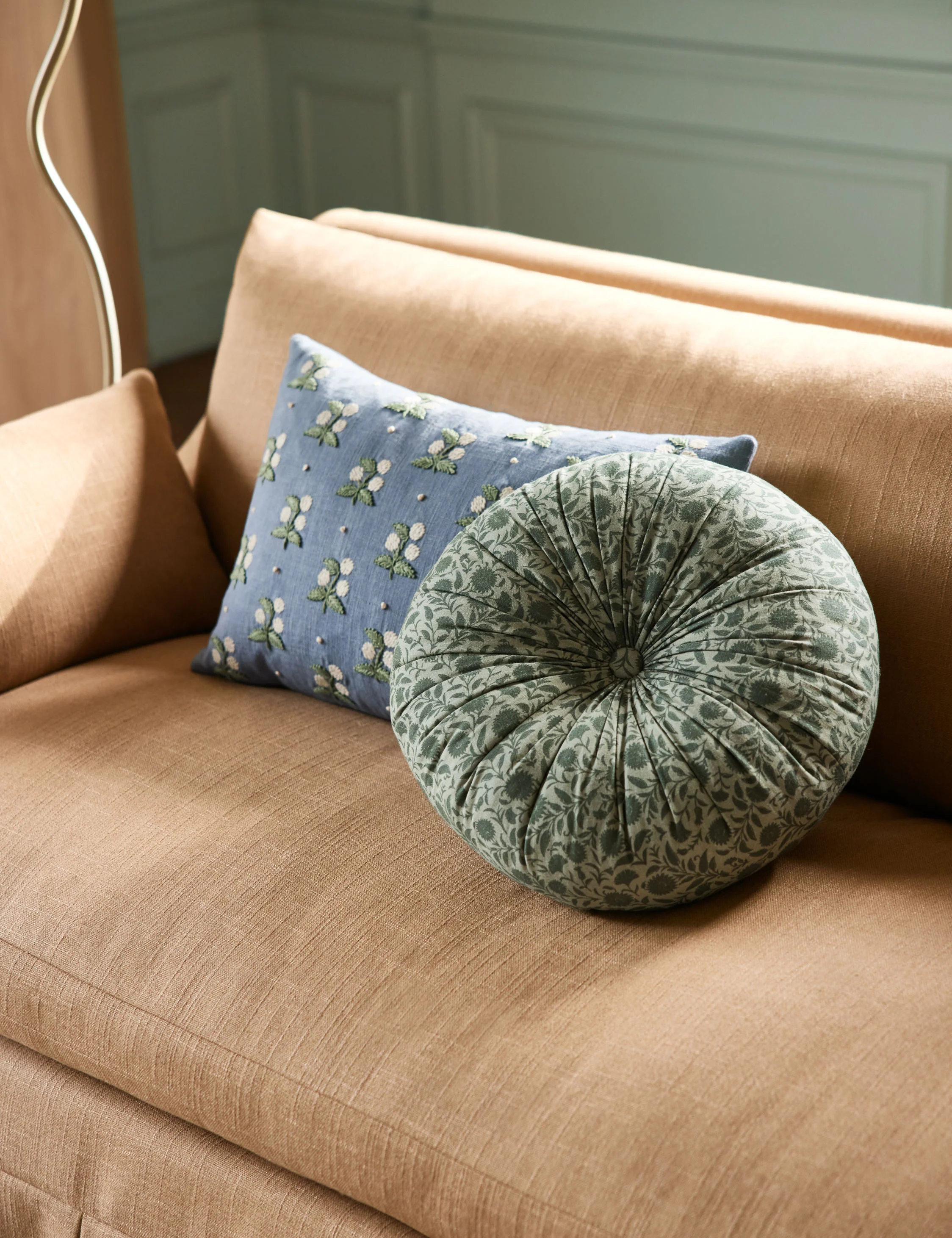 Fransen Linen Cotton Tufted Round Pillow - Image 10