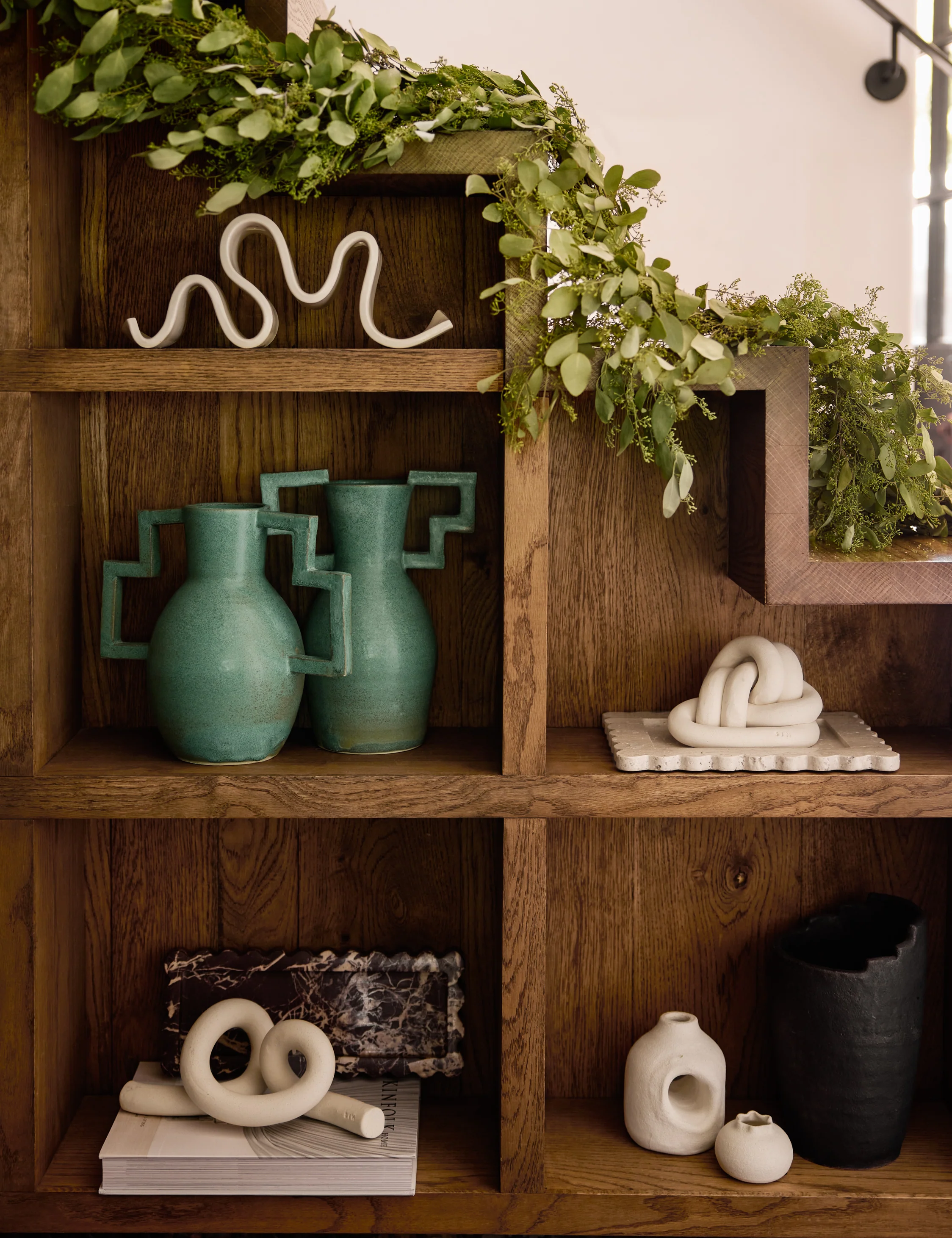 Fresh Handmade Seeded Eucalyptus Garland - Image 6