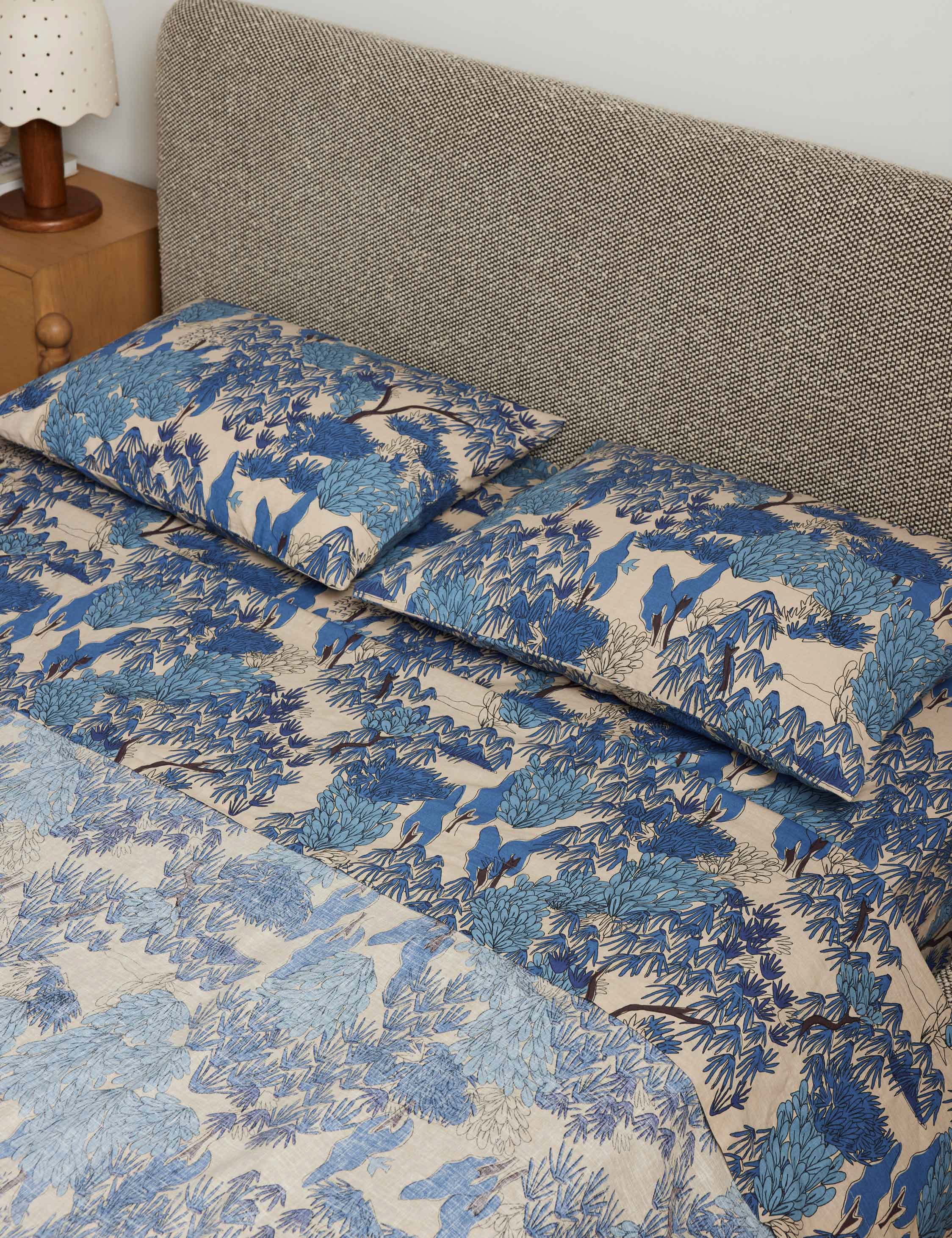 Garden Walk Linen Cotton Pillowcase (Set of 2) by Sarah Sherman Samuel - Image 4