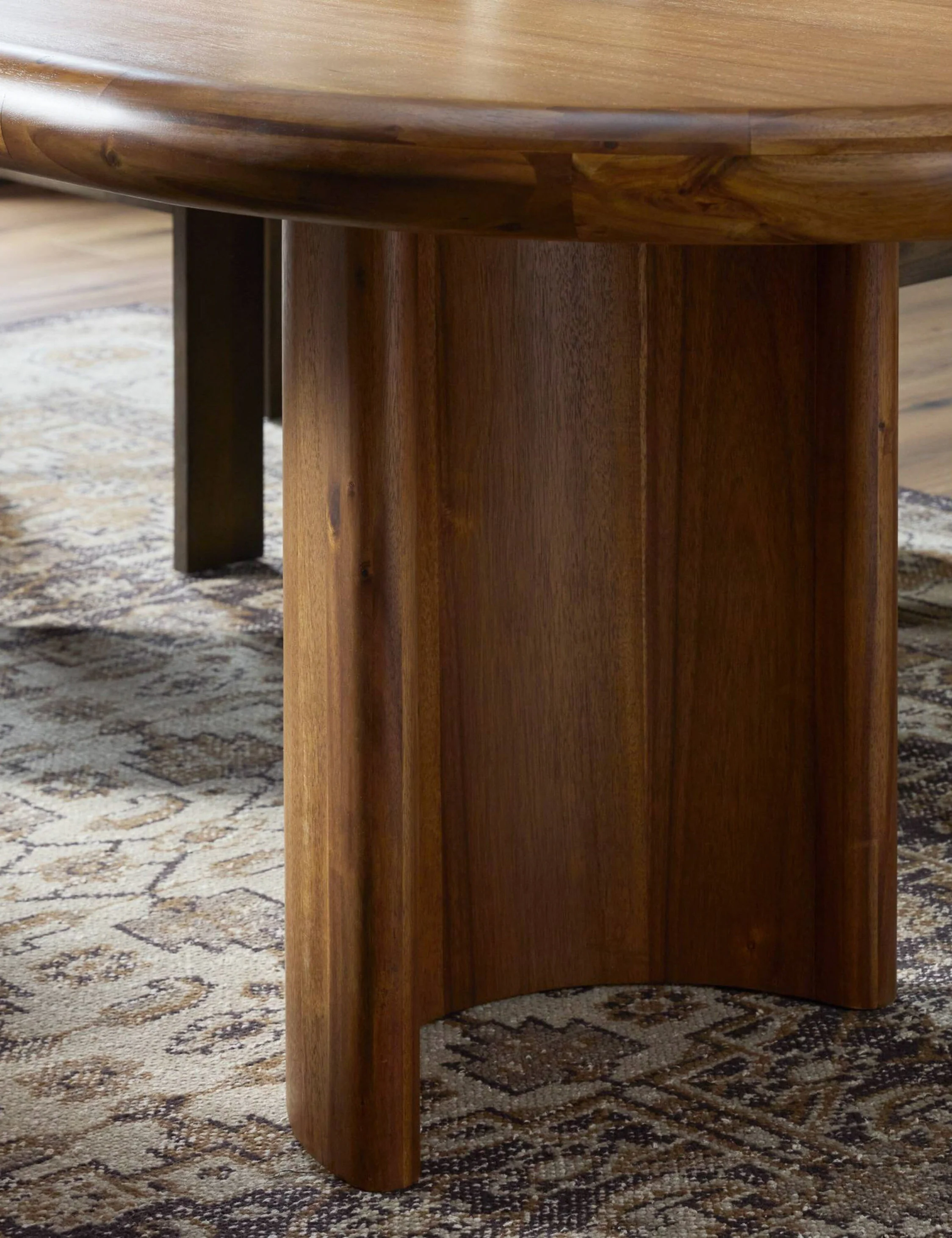 Gilda Extendable Oval Dining Table - Image 8