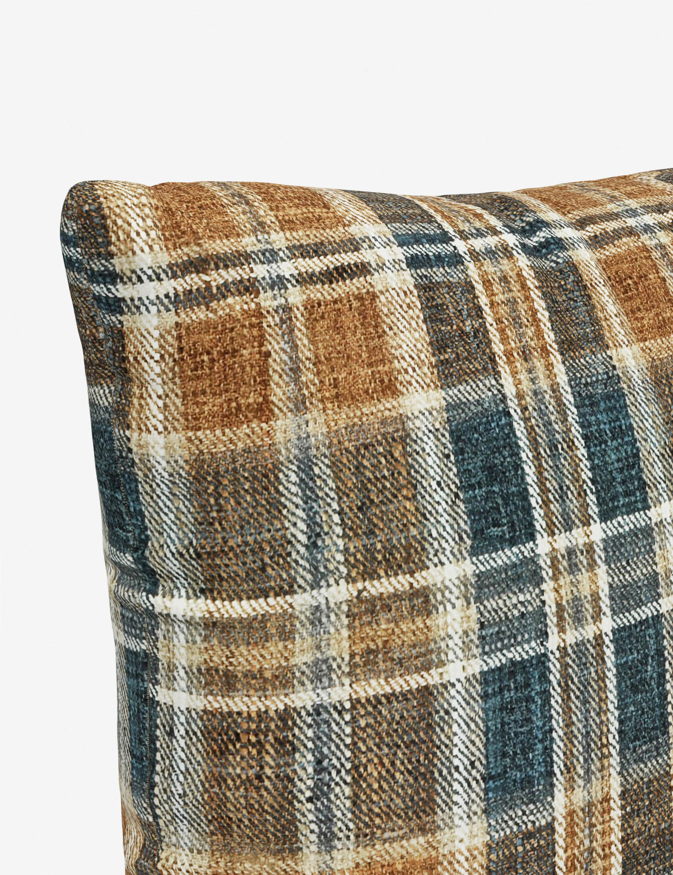 Golding Pillow - Image 2