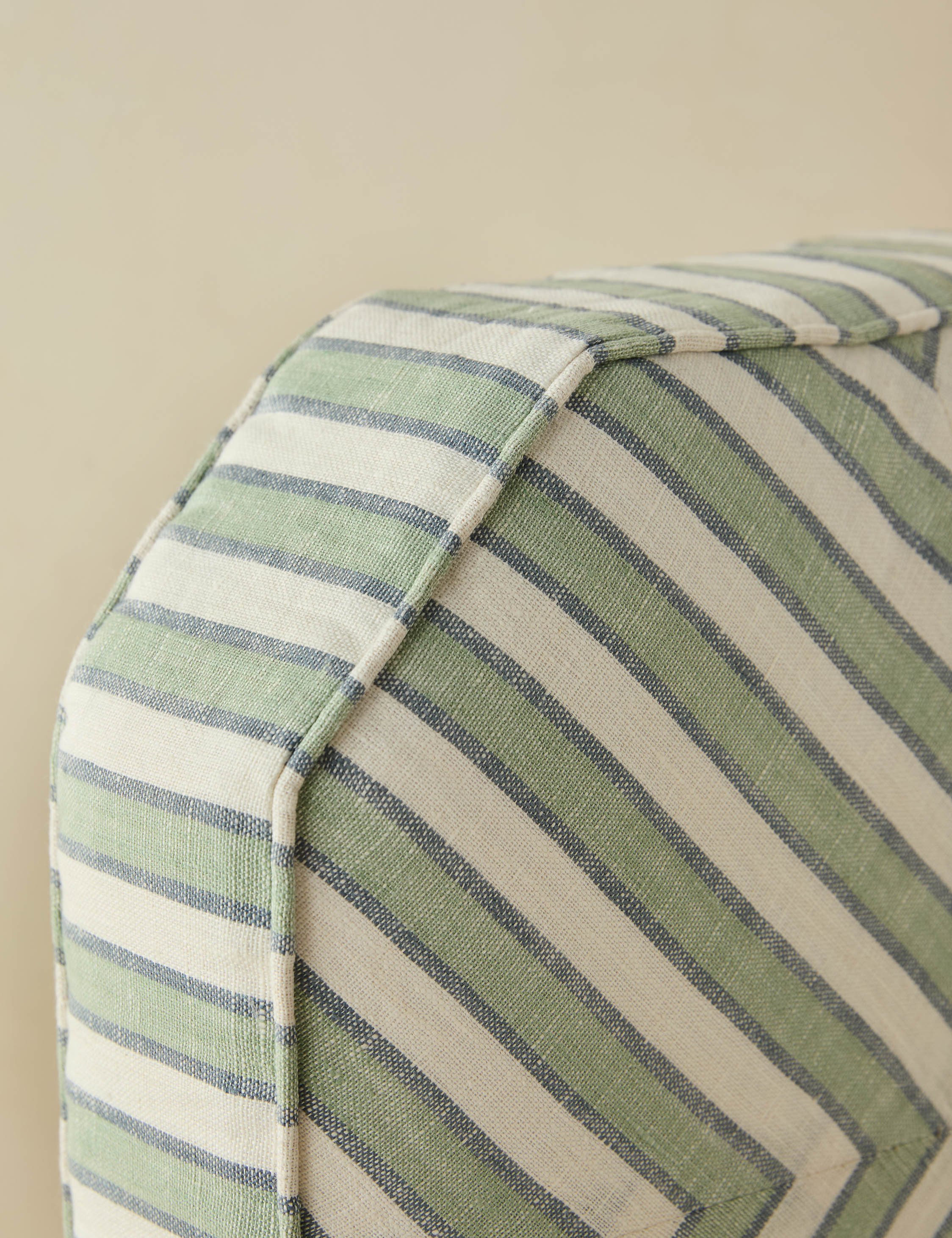 Indrik Linen Box Pillow - Image 8