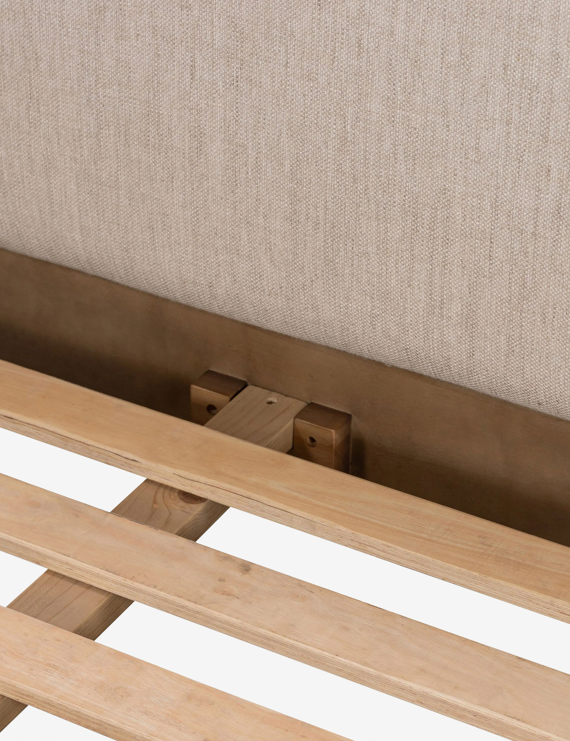 Kisner Platform Bed - Image 34