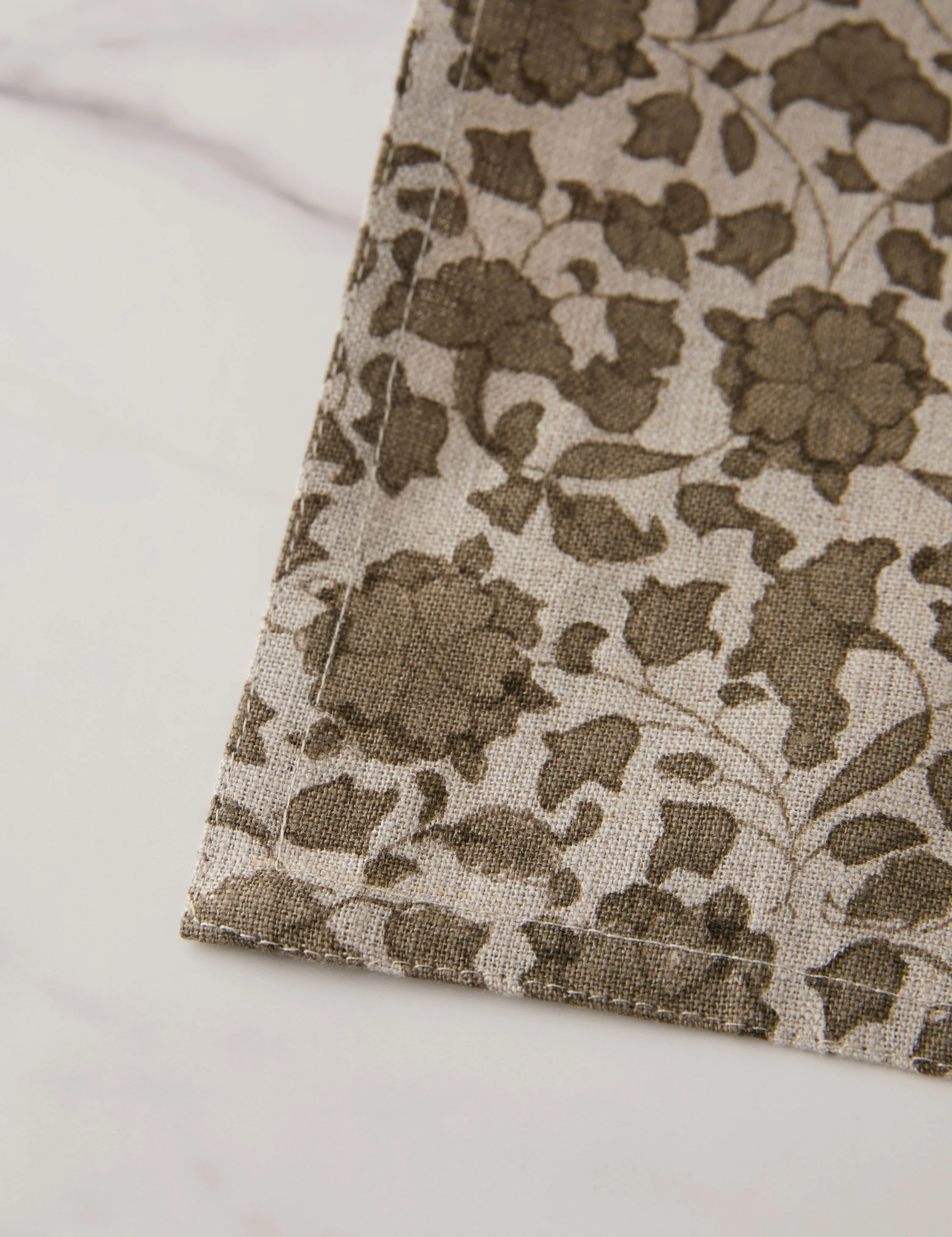 Lavelanet Table Linens - Image 12