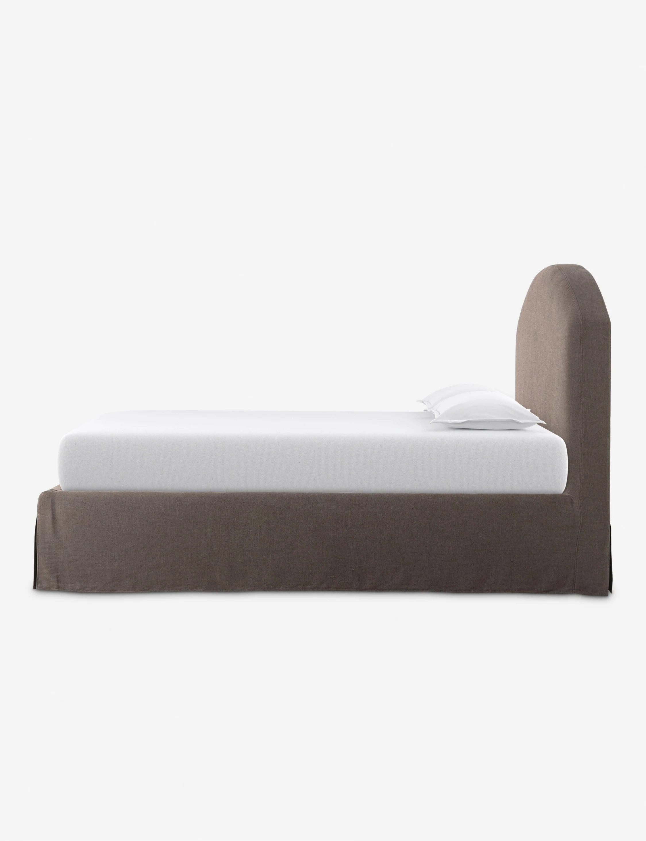 Leyah Slipcover Platform Bed - Image 15