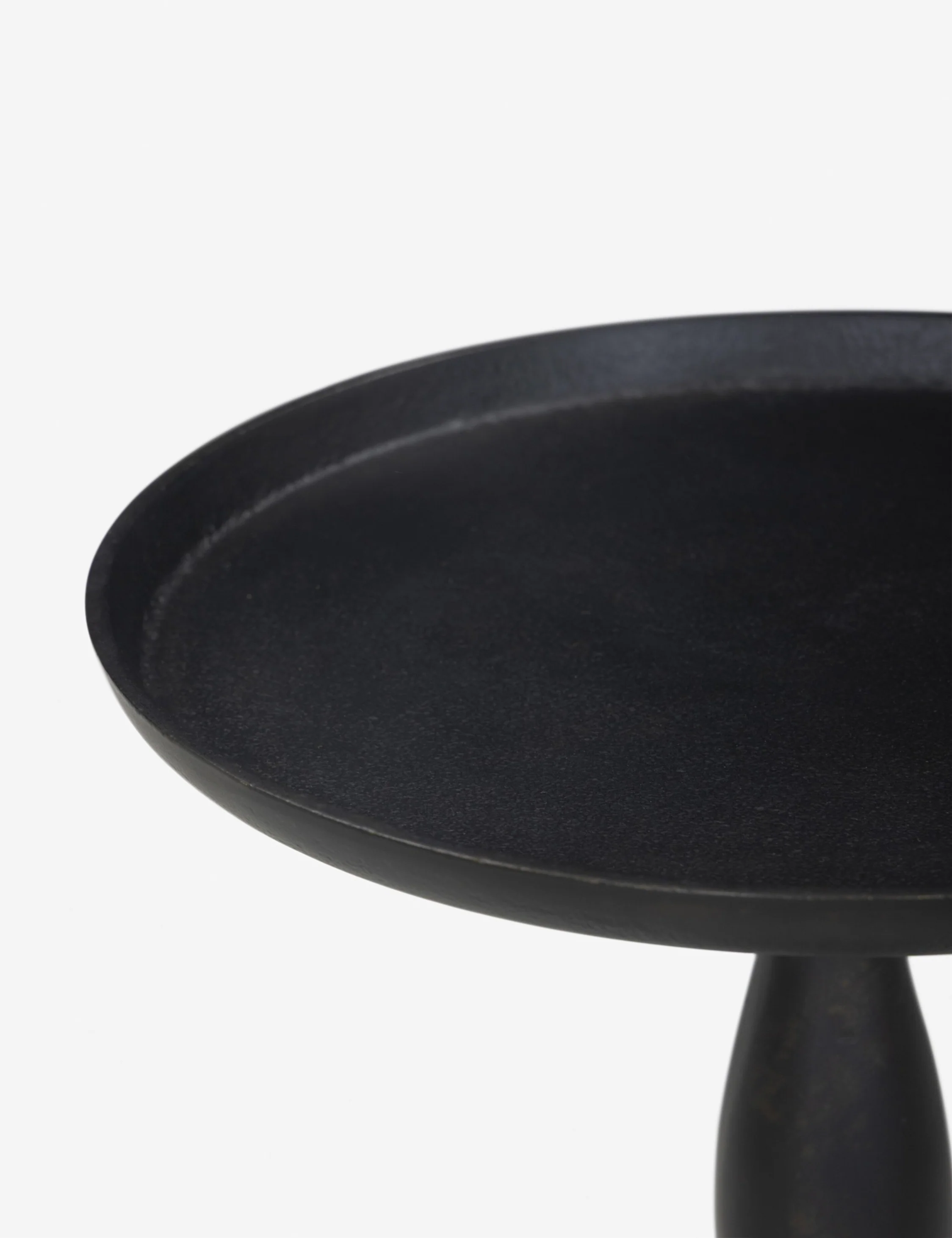 Liseta Round Side Table - Image 10