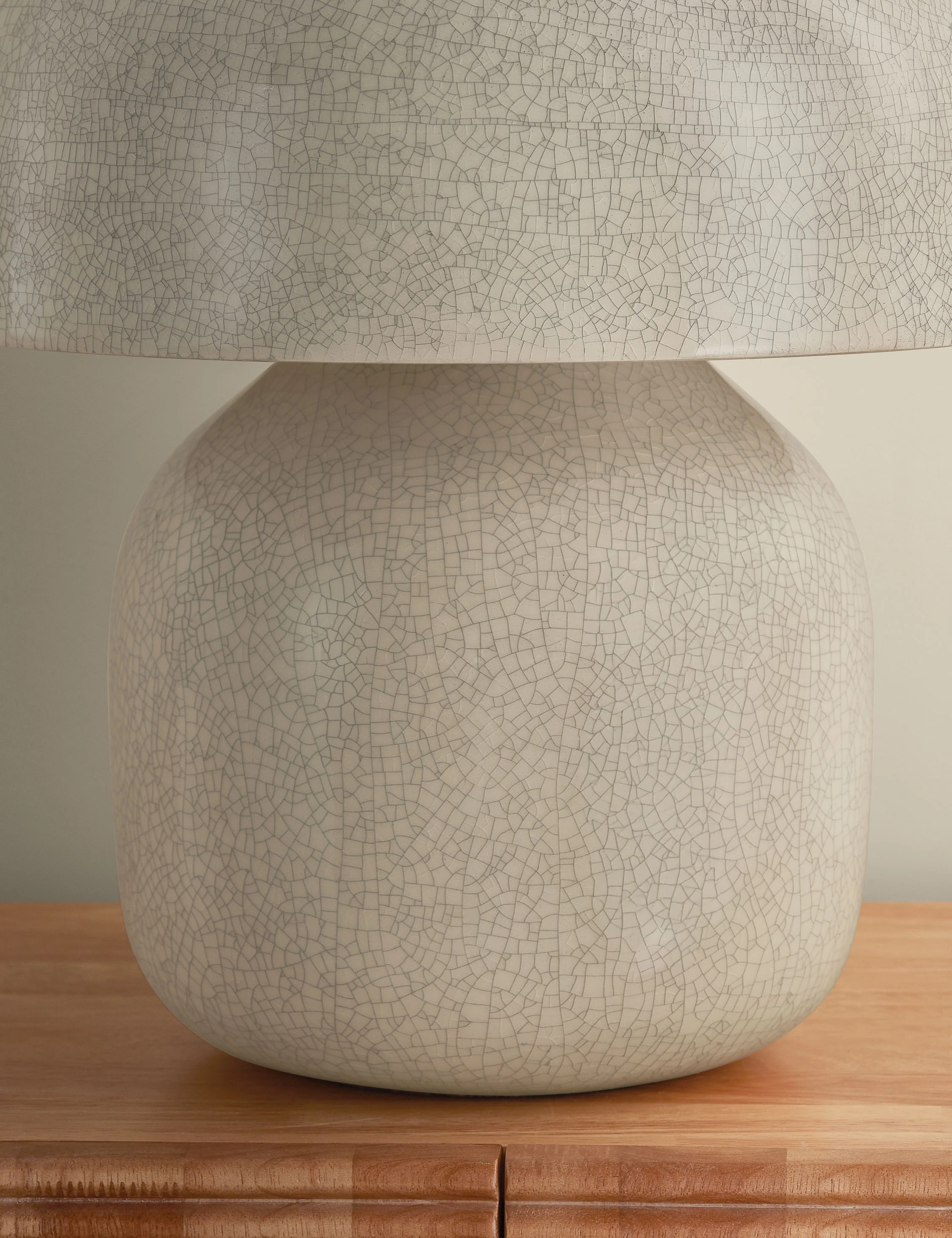 Lonan Table Lamp - Image 4
