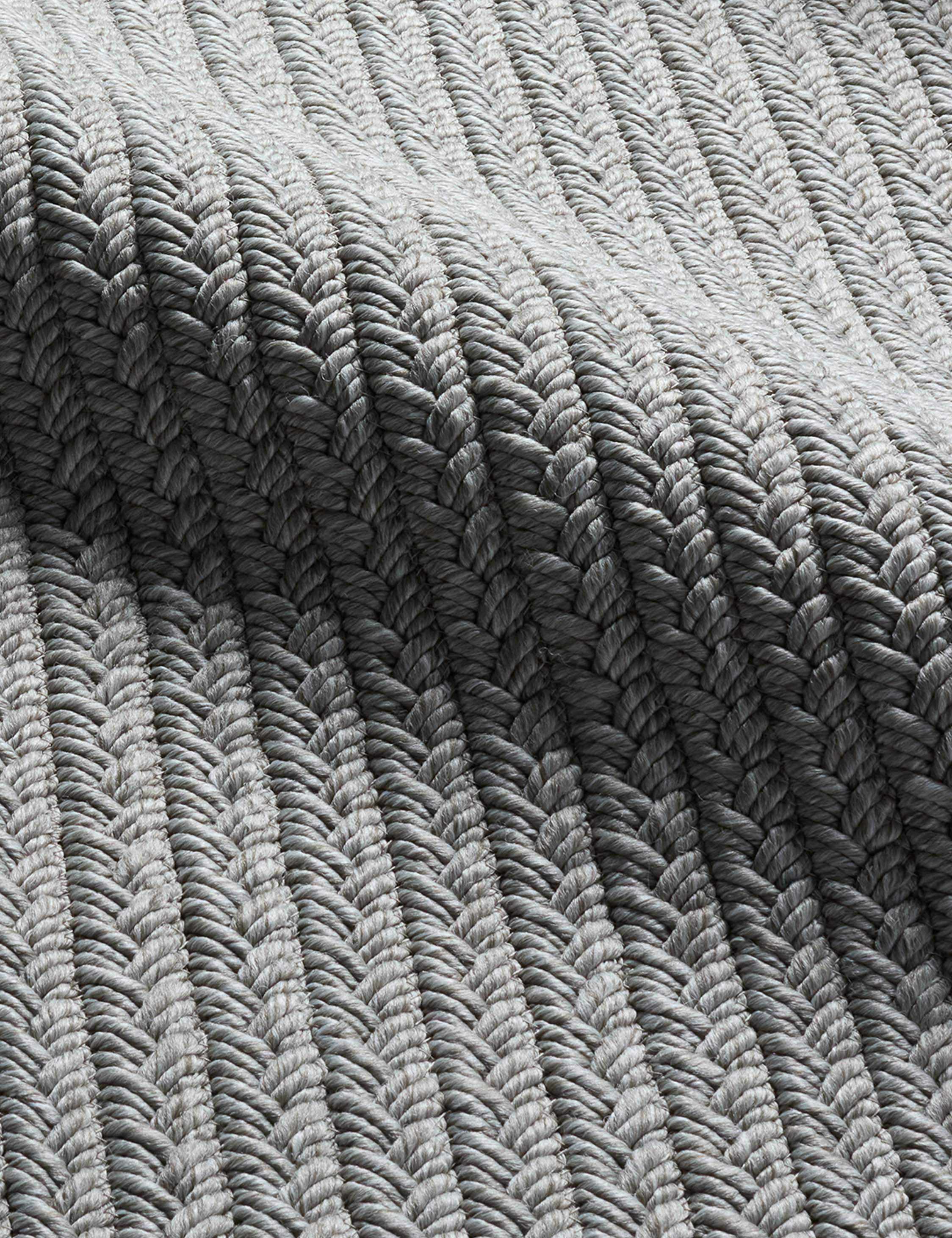 Lucy Indoor / Outdoor Handwoven Rug - Image 11
