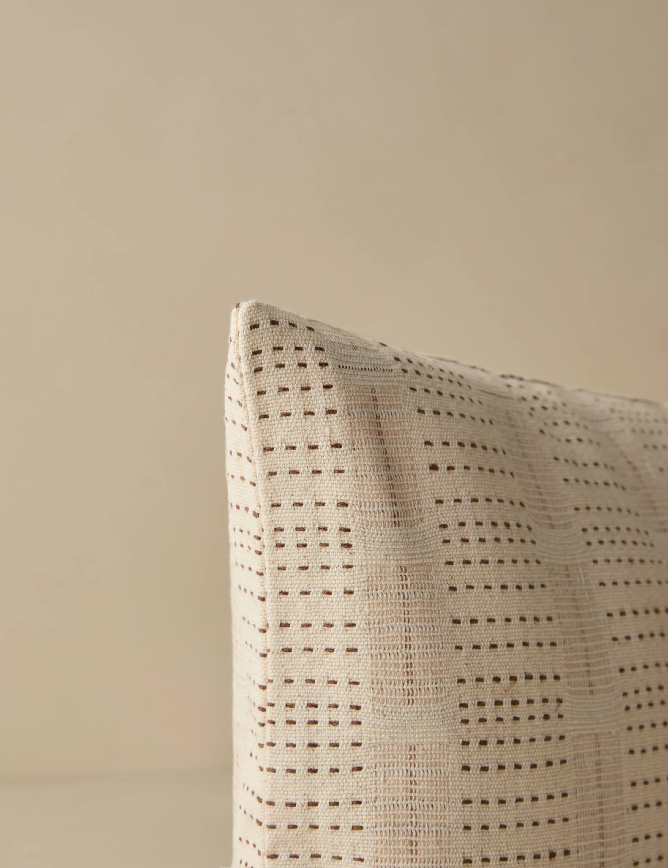 Macon Pillow - Image 2