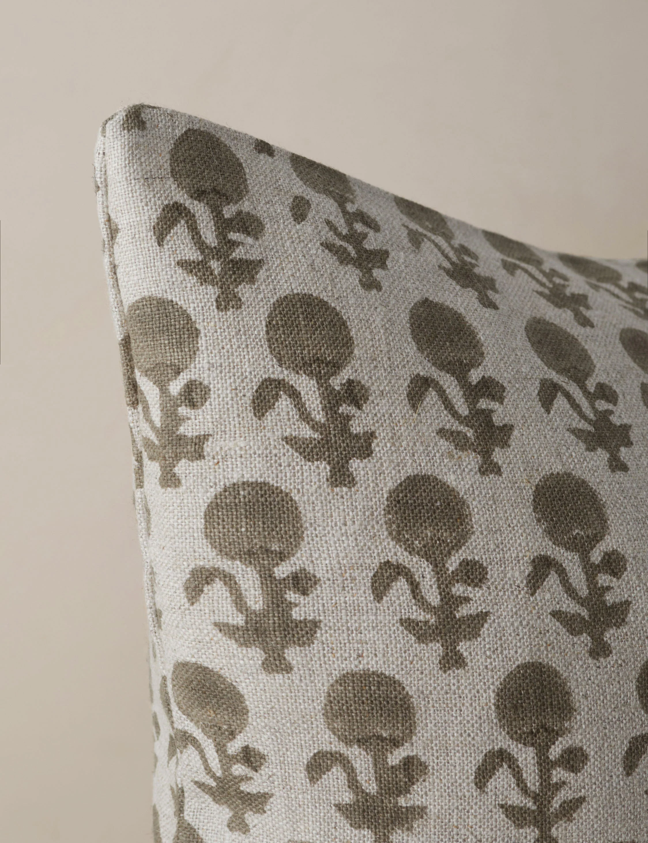 May Linen Pillow - Image 19