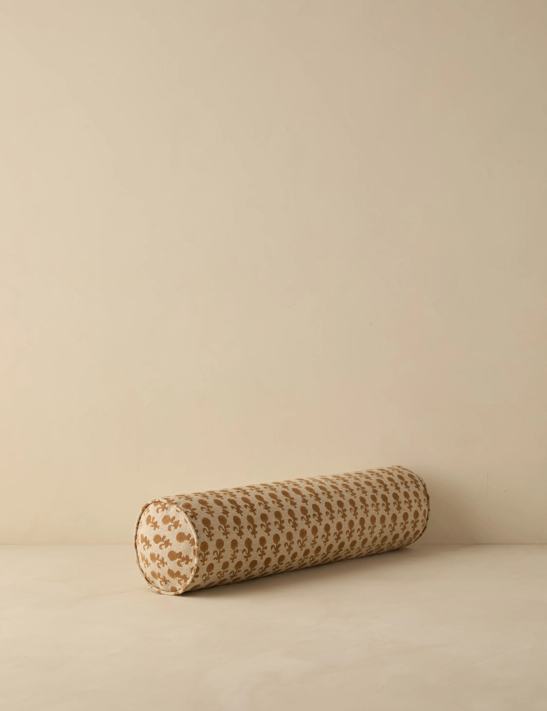 May Linen Pillow - Image 35