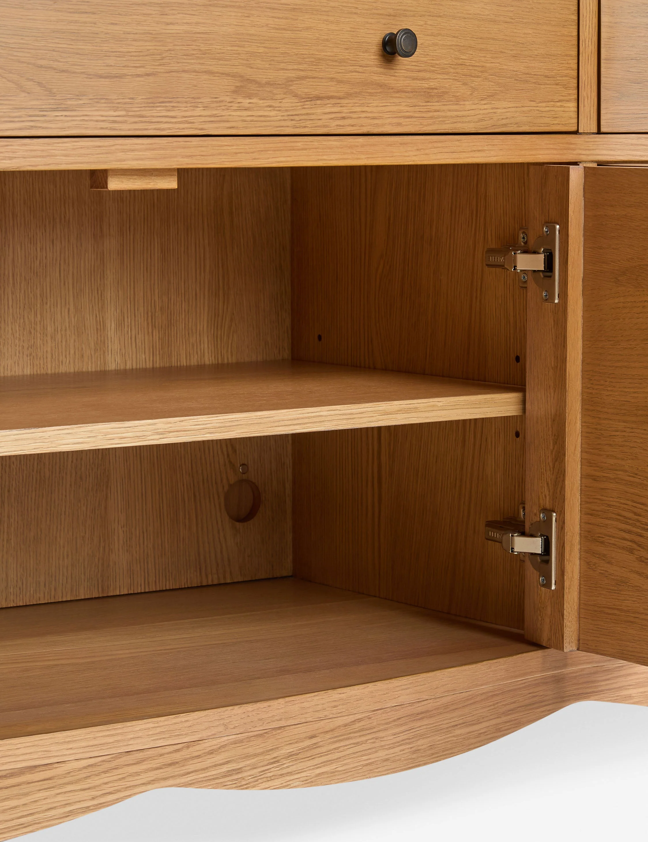 Newburgh Sideboard by Ginny Macdonald - Image 8