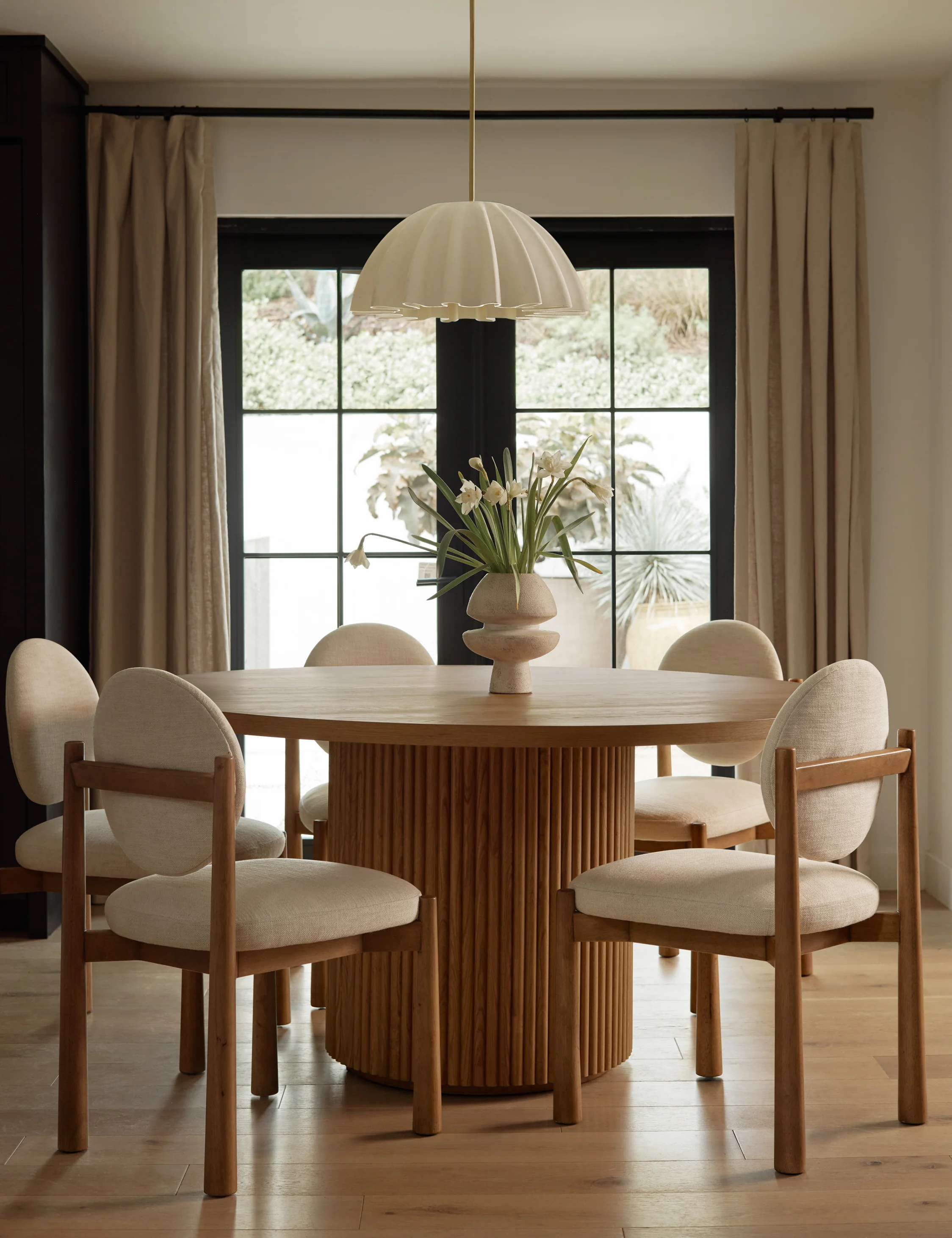 Rutherford Round Dining Table - Image 7