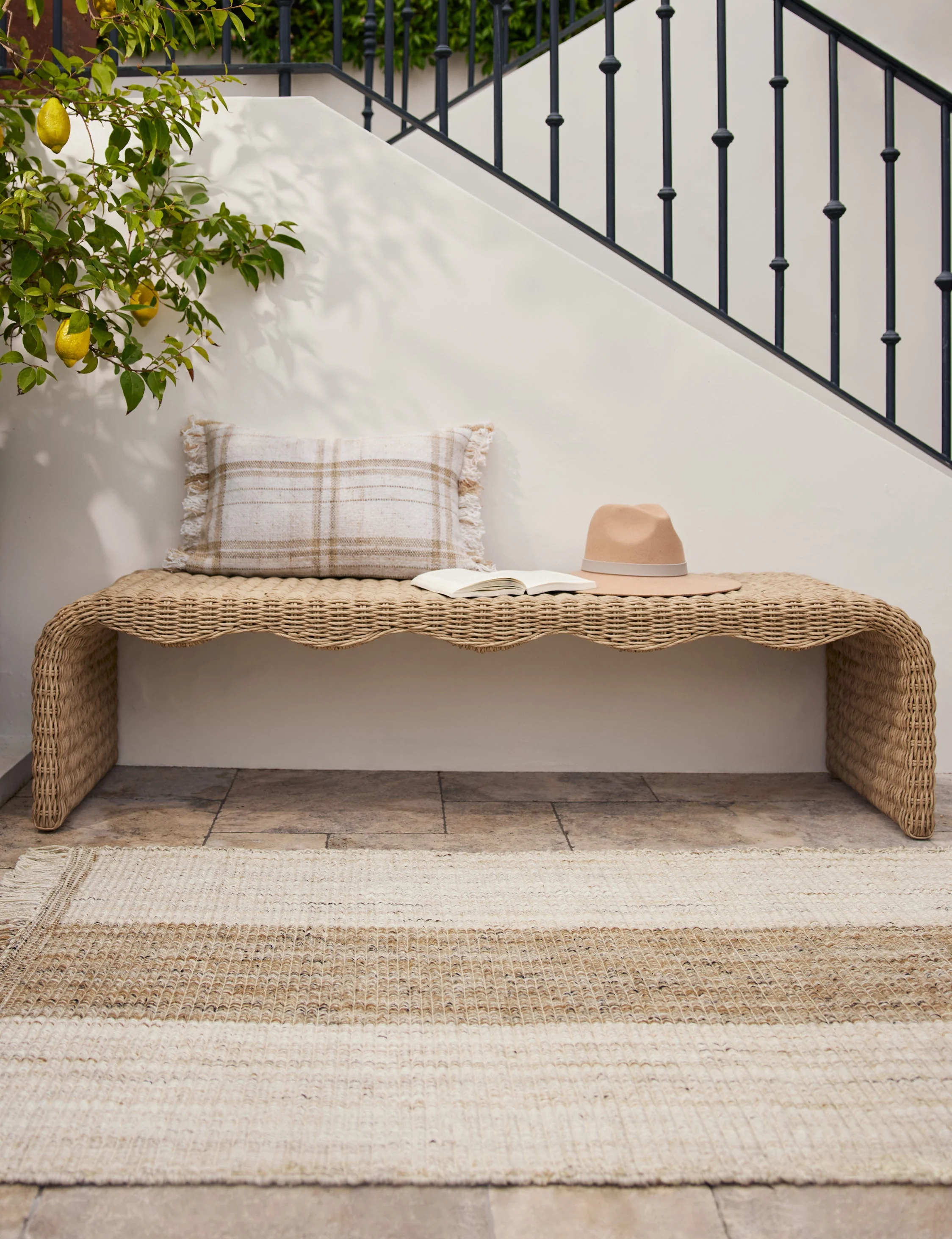 Sabriel Handwoven Indoor/Outdoor Rug Swatch - Image 4
