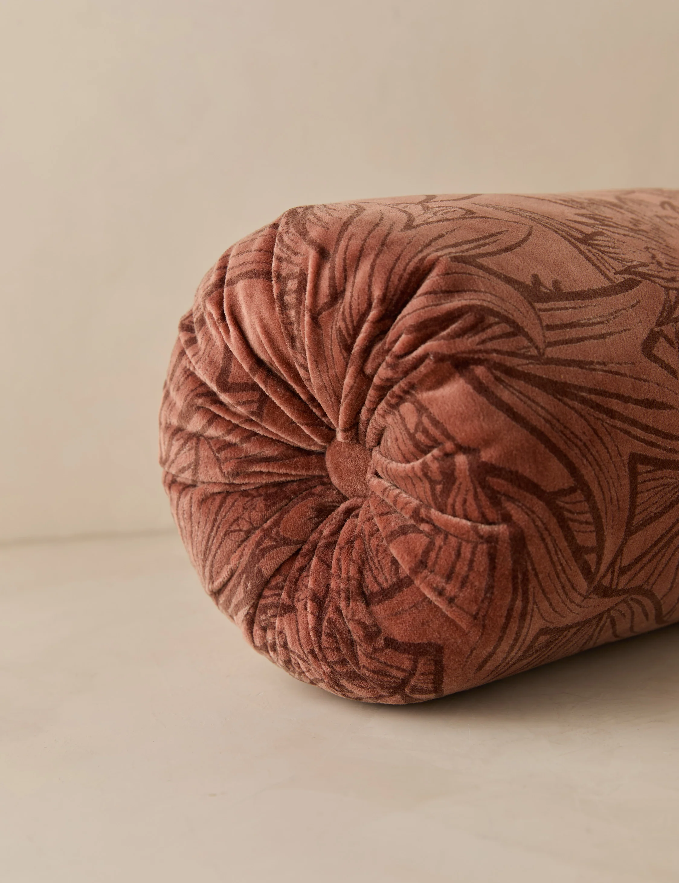 Sandell Velvet Pillow - Image 11