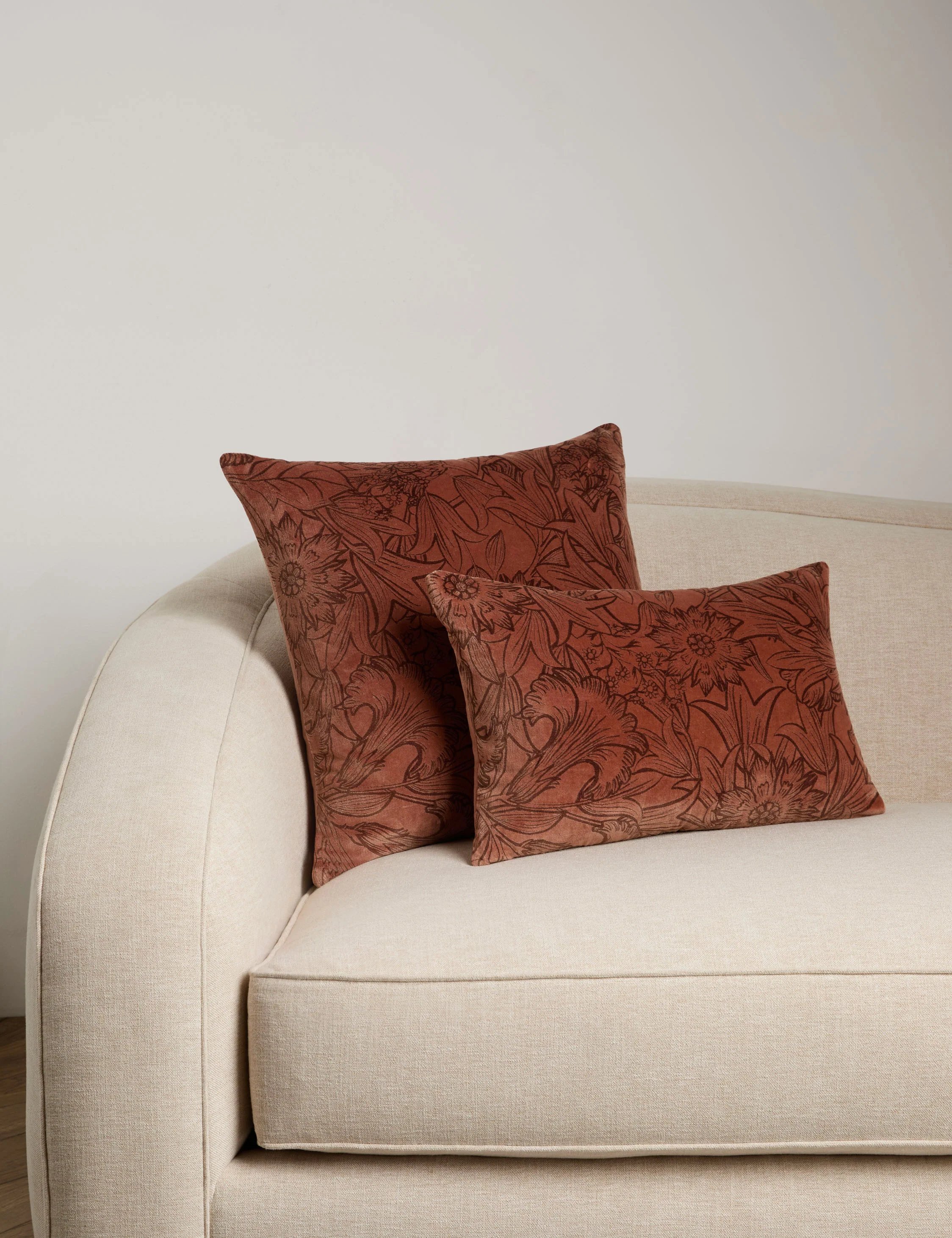 Sandell Velvet Pillow - Image 8