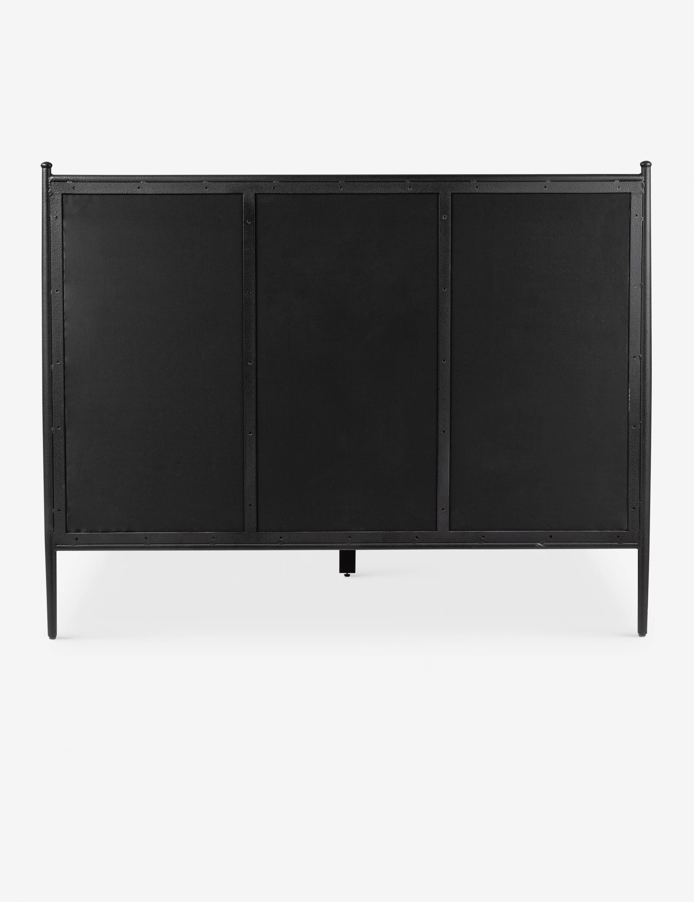 Tinbrook Platform Bed - Image 4