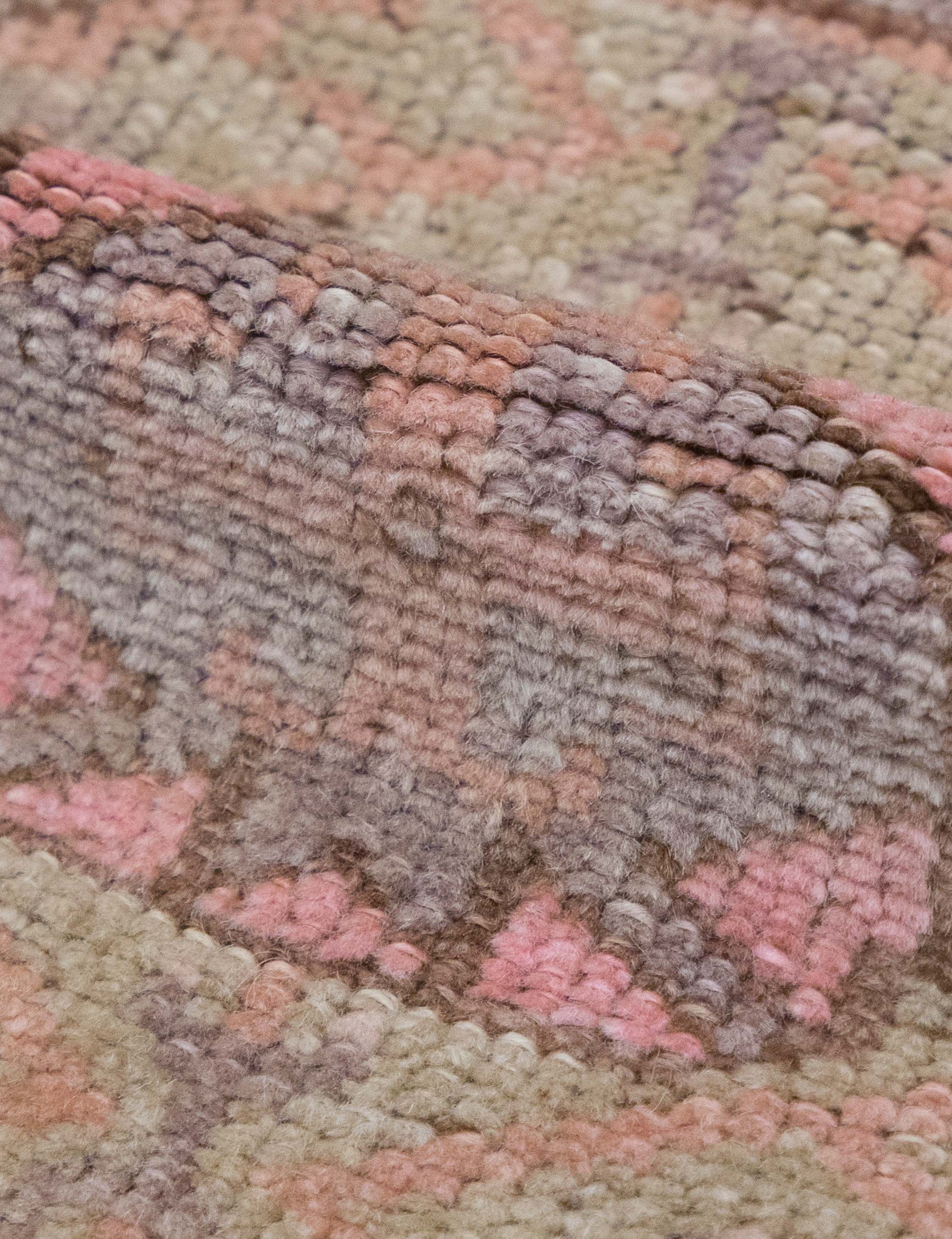Vintage Turkish Hand-Knotted Wool Mini Rug No. 320, 1'9" x 3'1" - Image 4