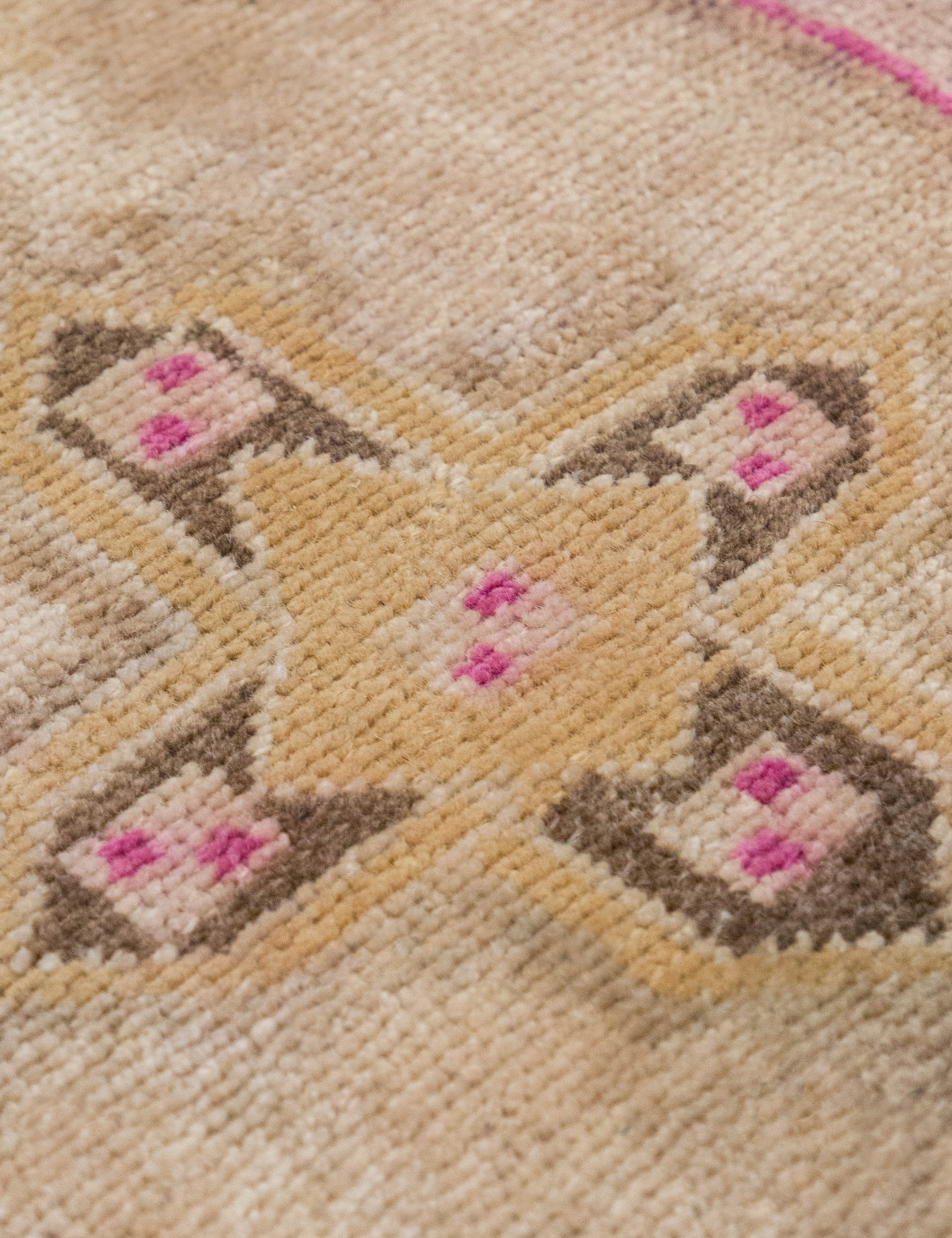 Vintage Turkish Hand-Knotted Wool Mini Rug No. 309, 1'4" x 3' - Image 3
