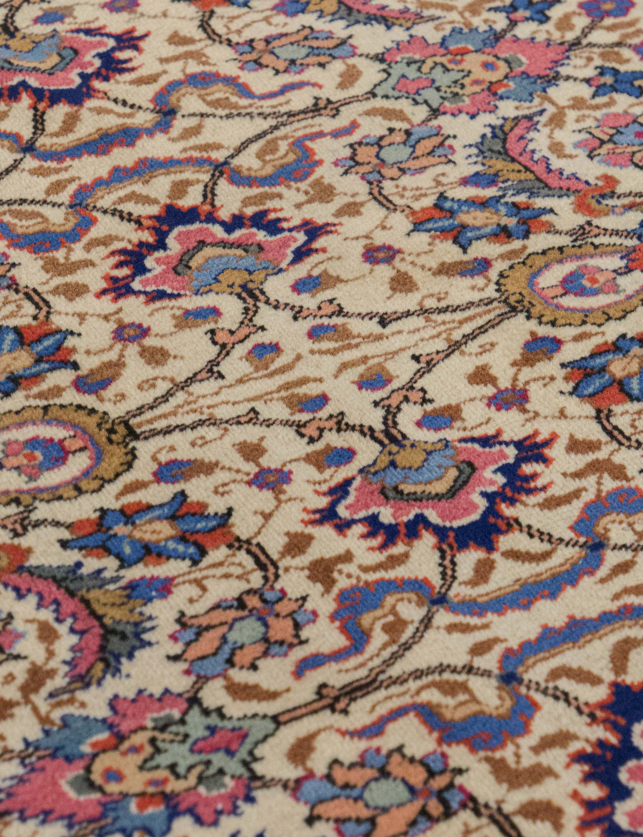 Vintage Turkish Hand-Knotted Wool Rug No. 552, 3'9" x 5'8" - Image 3