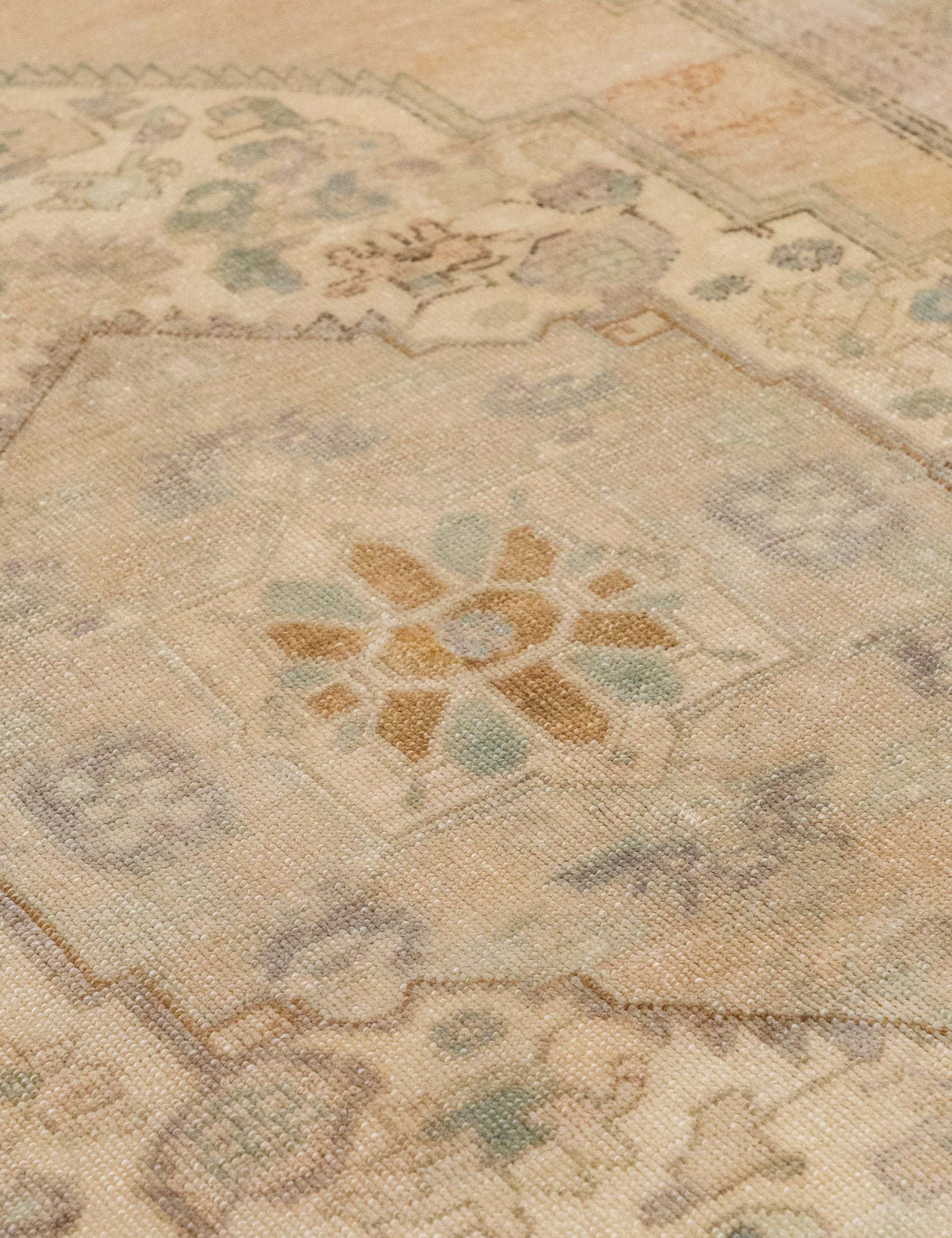 Vintage Turkish Hand-Knotted Wool Rug No. 555, 5'7" x 10'7" - Image 3