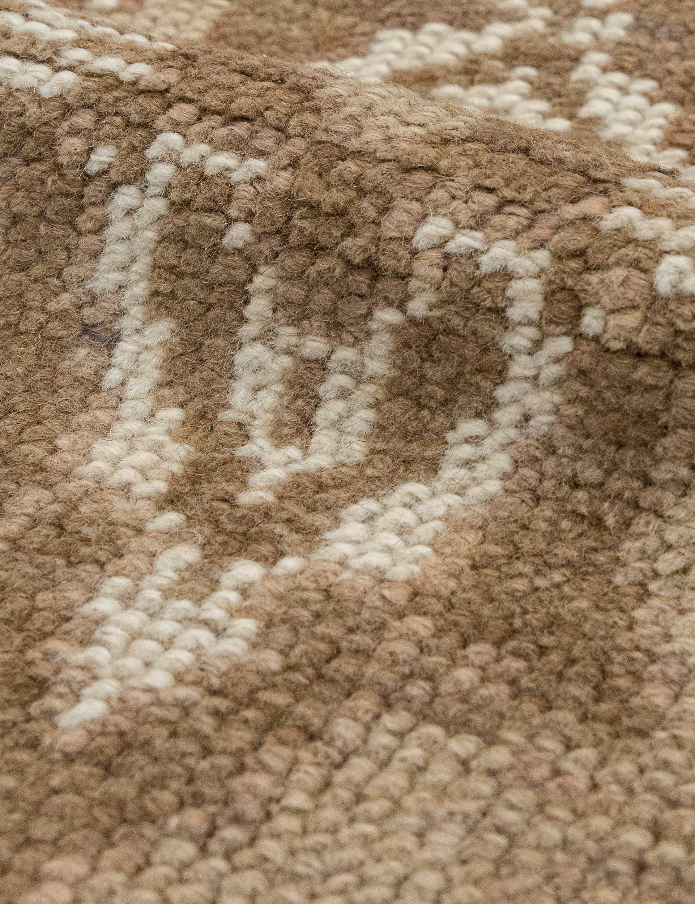 Vintage Turkish Hand-Knotted Wool Rug No. 560, 7'11" x 9'7" - Image 4